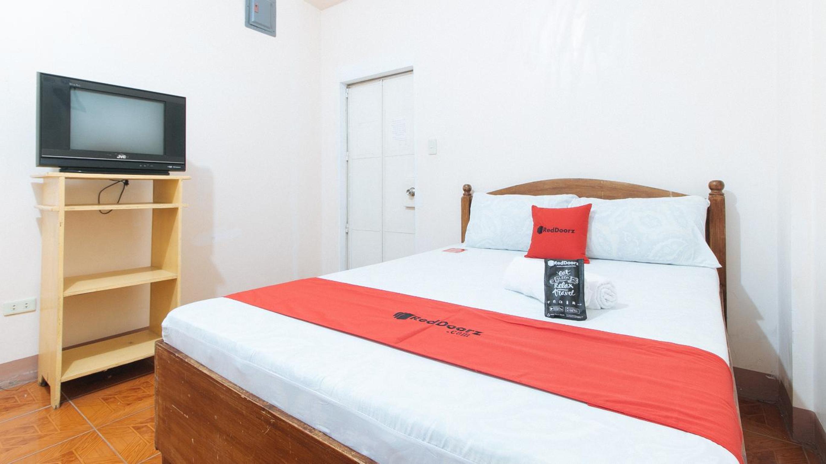 Double Room - Photo 1