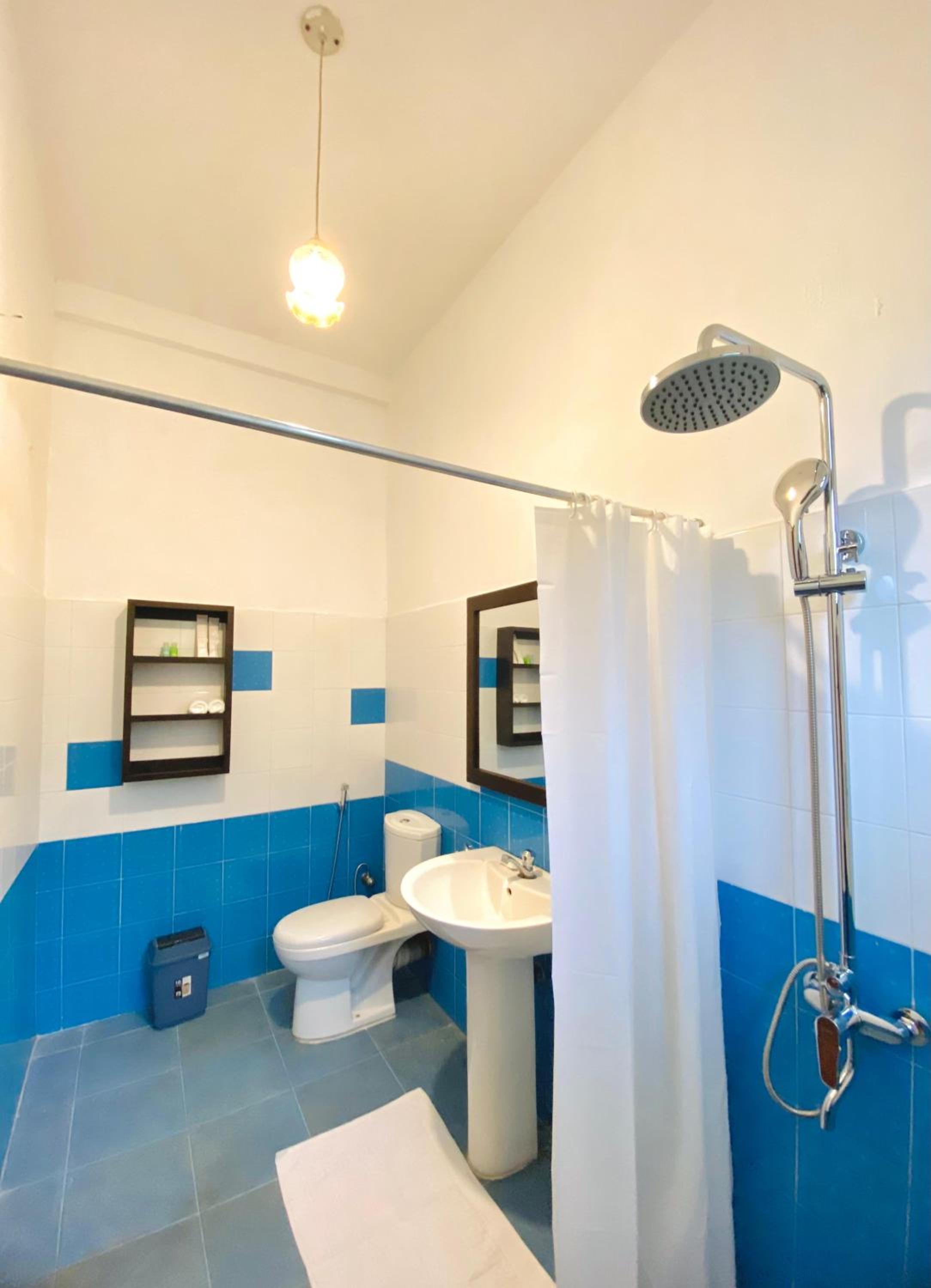 Deluxe Double Room with Balcony photo 3