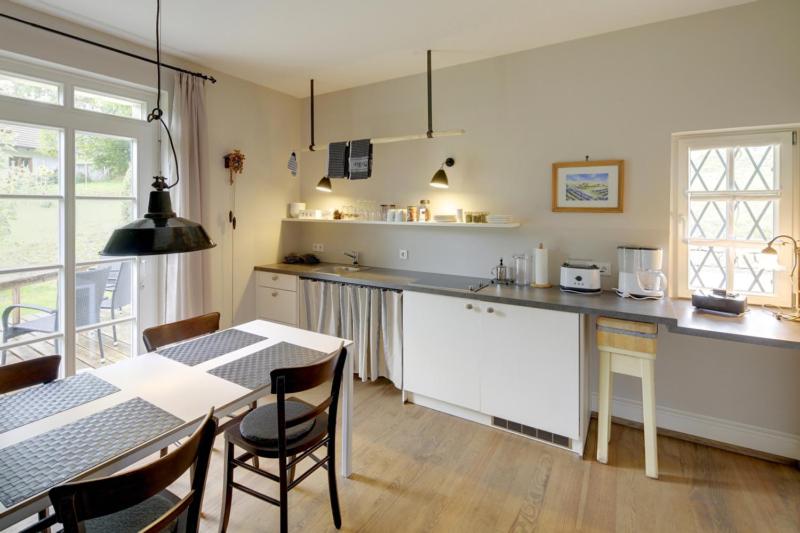 One-Bedroom Apartment with Terrace (2-5 Adults) - Annex photo 2