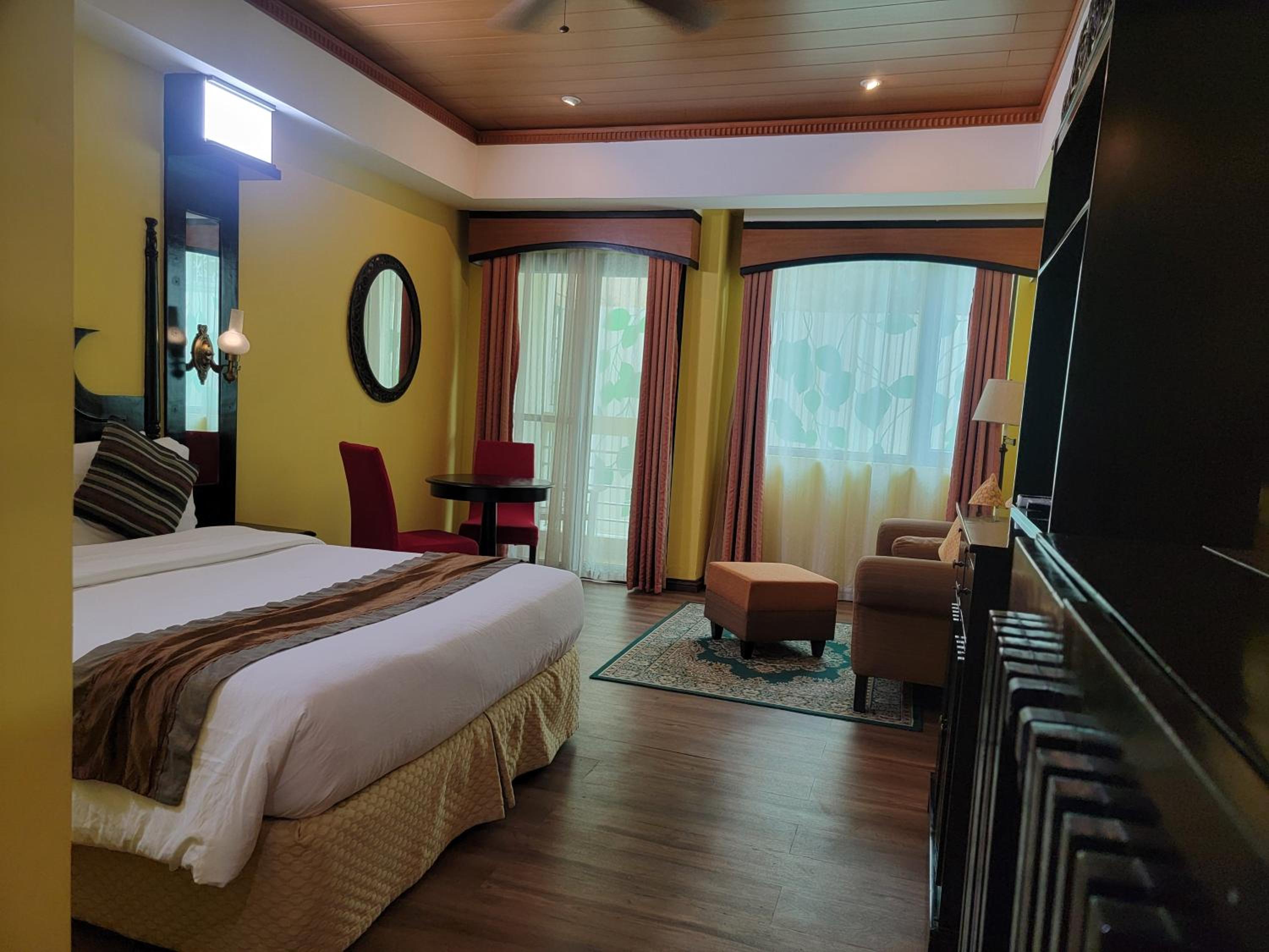 Deluxe Double or Twin Room - Photo 3