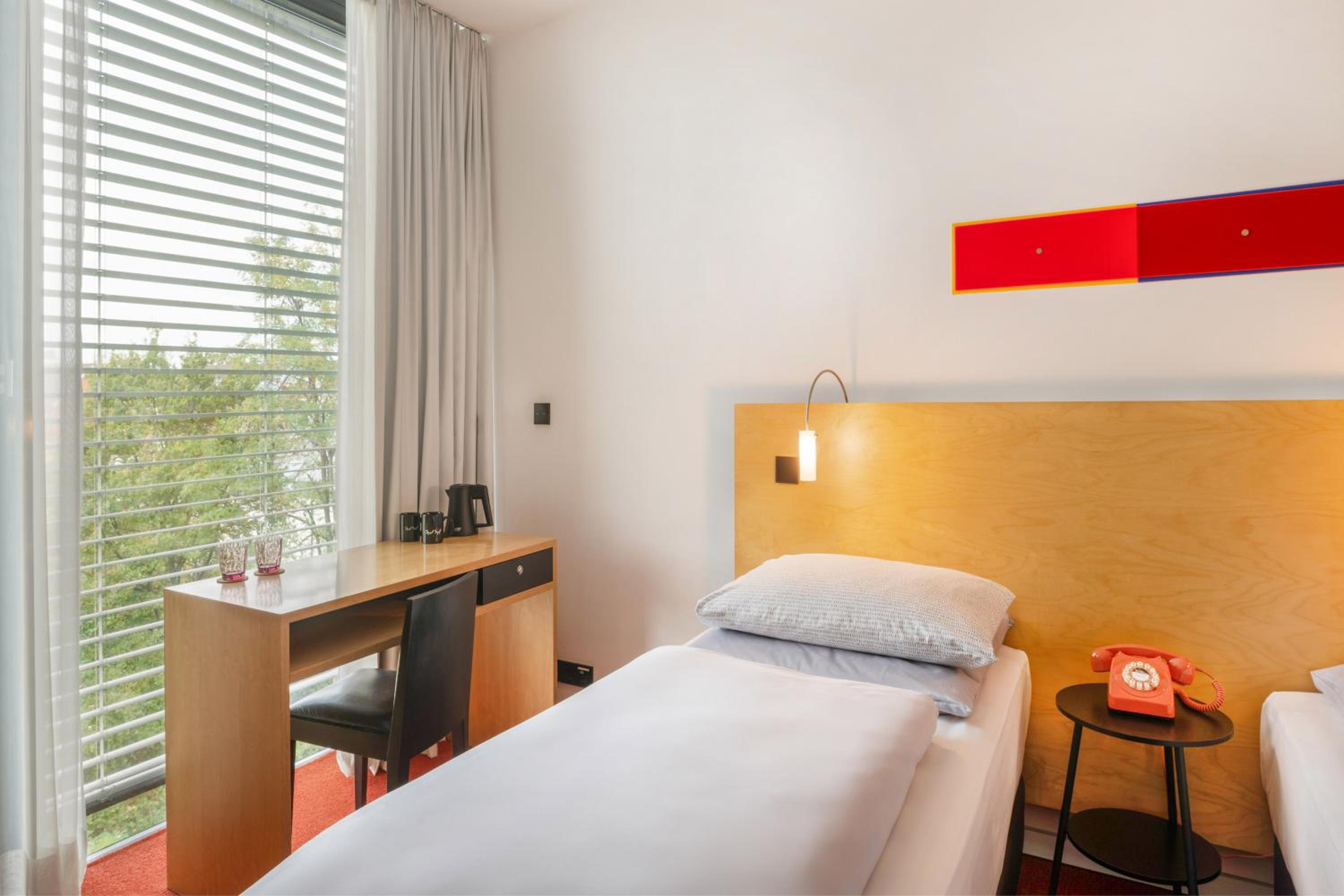 The Innside Twin Room