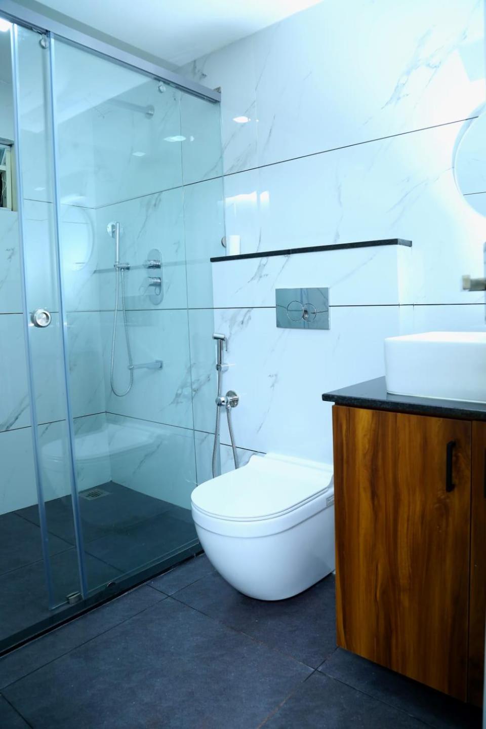 Deluxe Single Room with Balcony photo 2