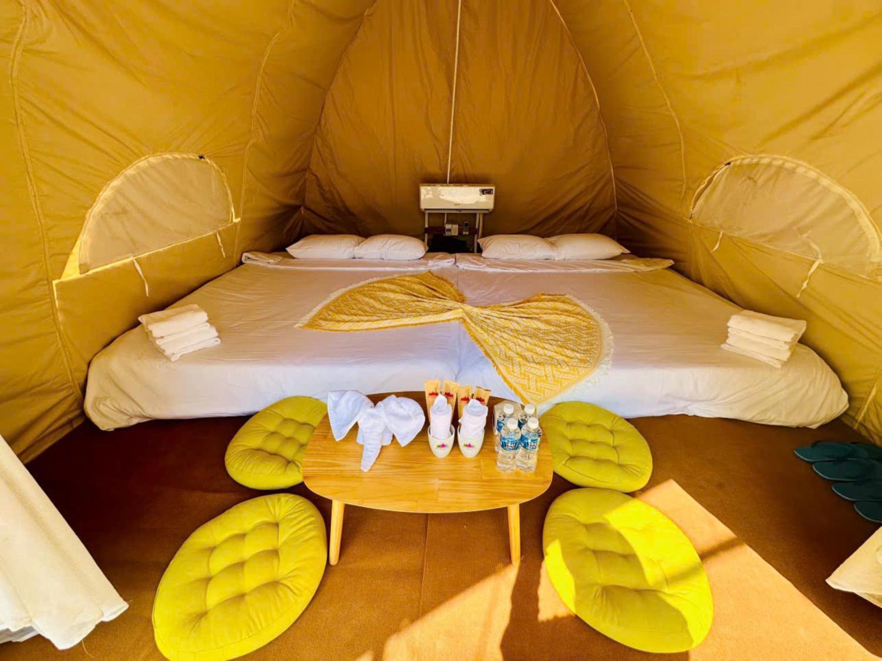 Tent - Photo 9