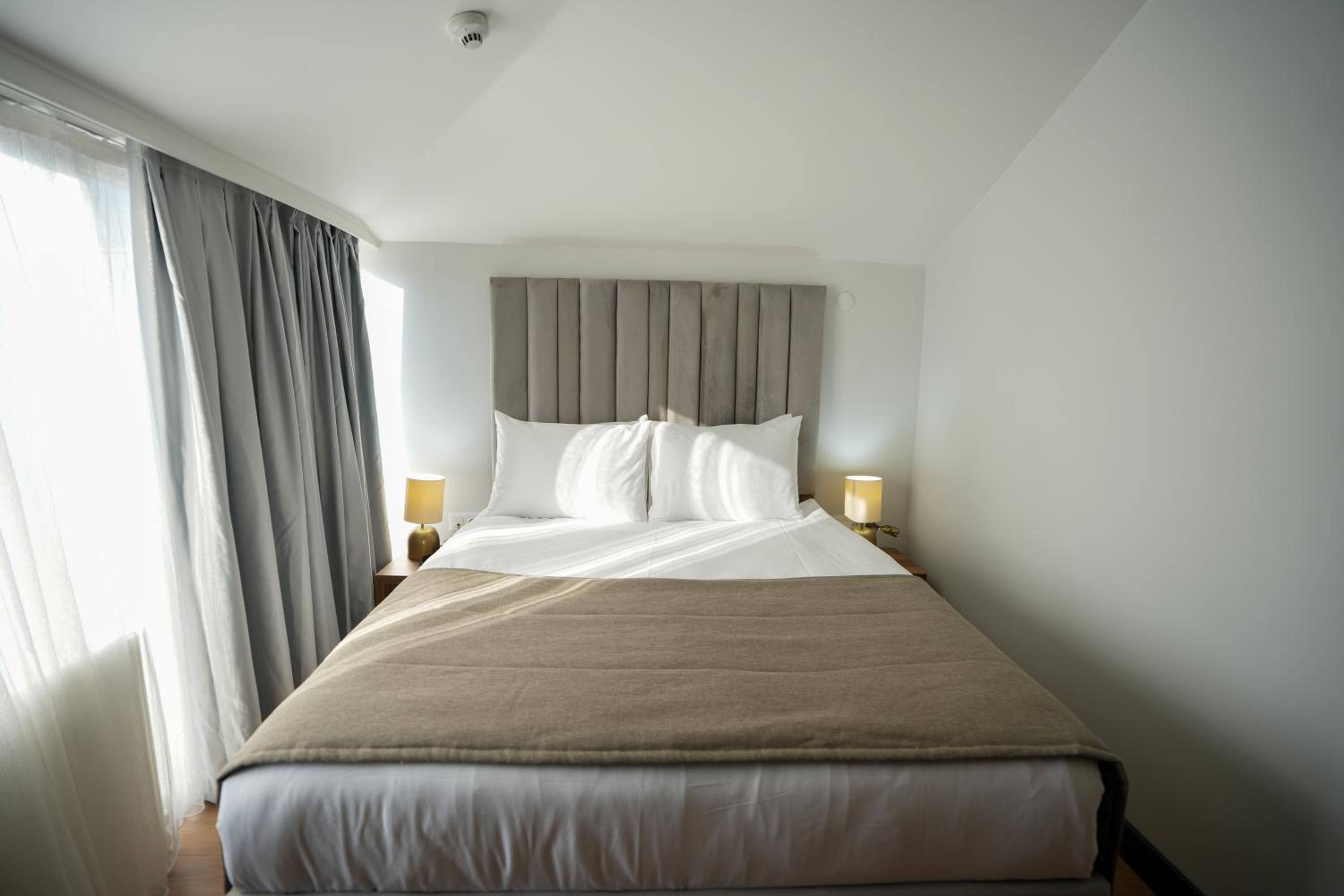 Double Room with Balcony photo 2