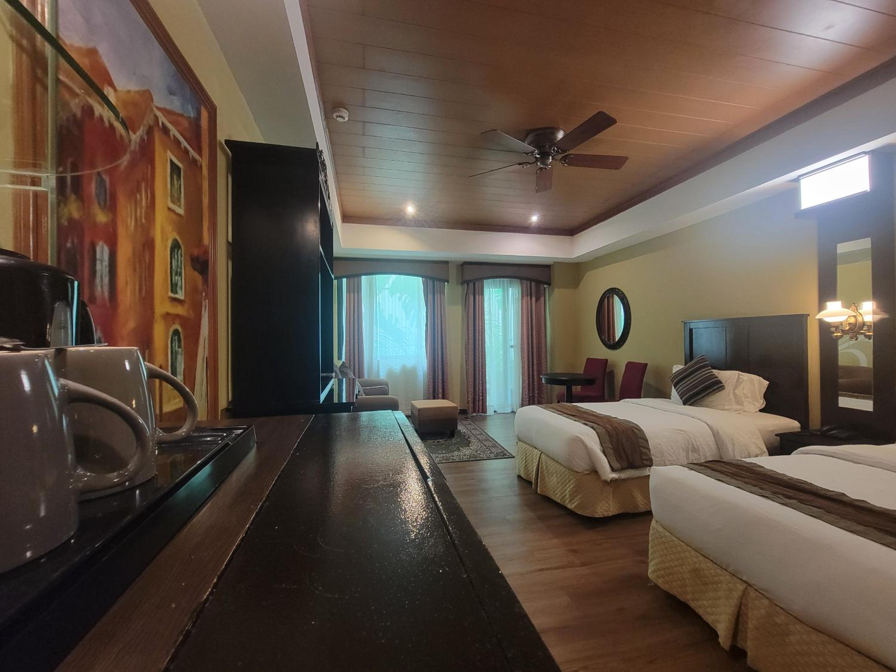 Double or Twin Room - Photo 2