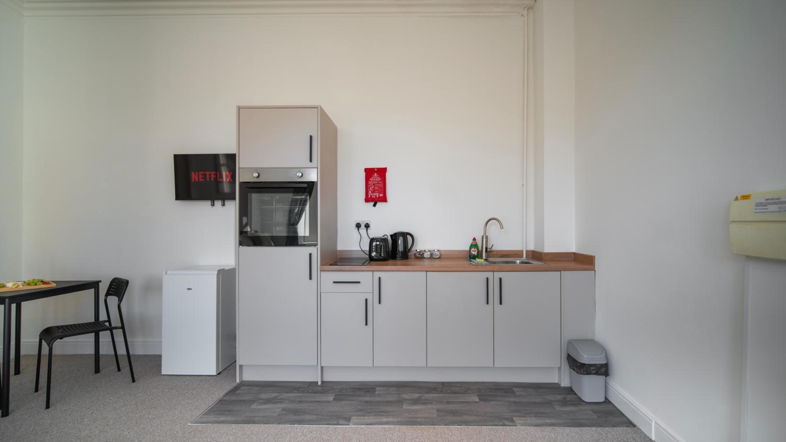Apartment - Ground Floor photo 3