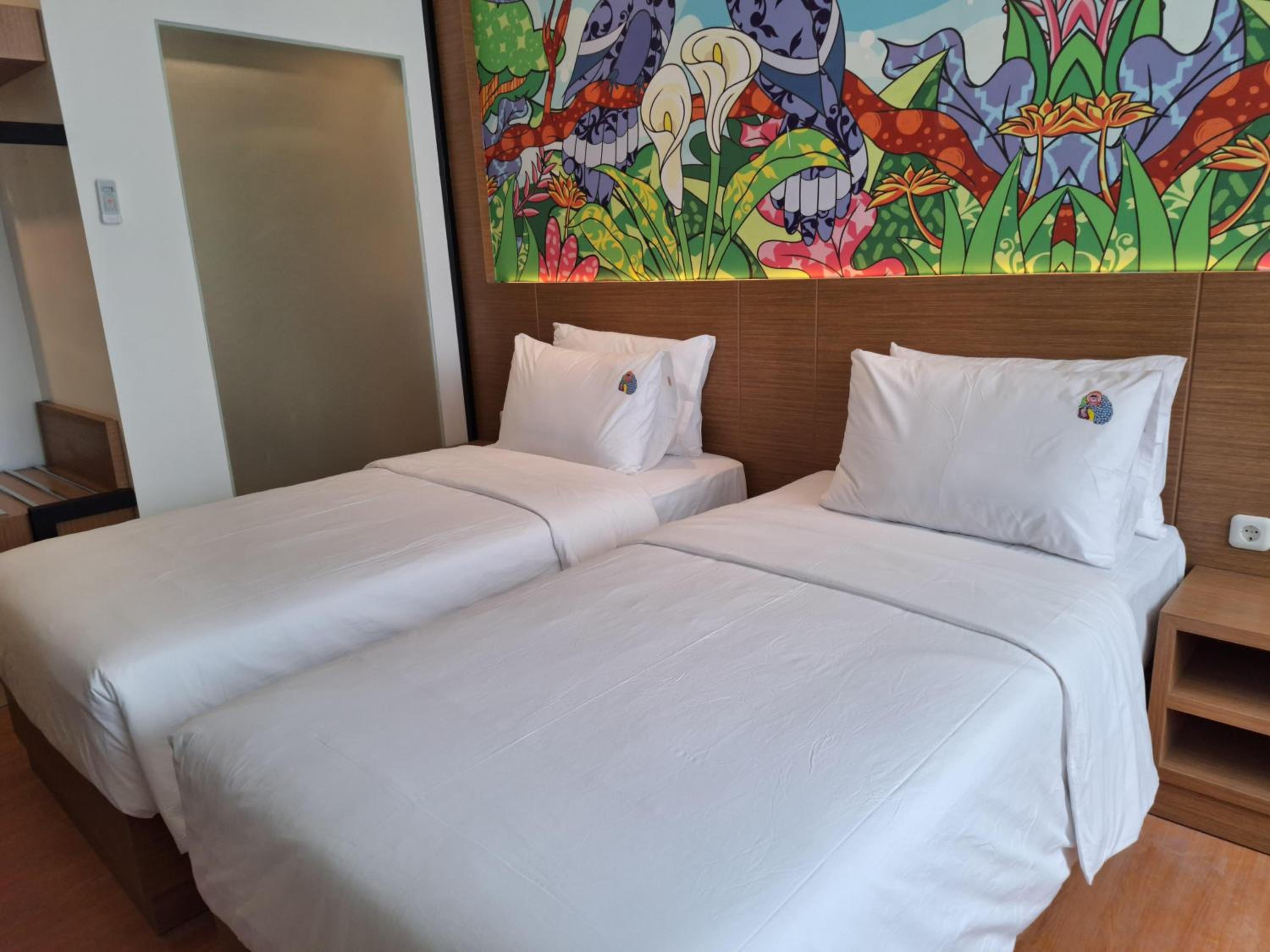 Superior Twin Room photo 2