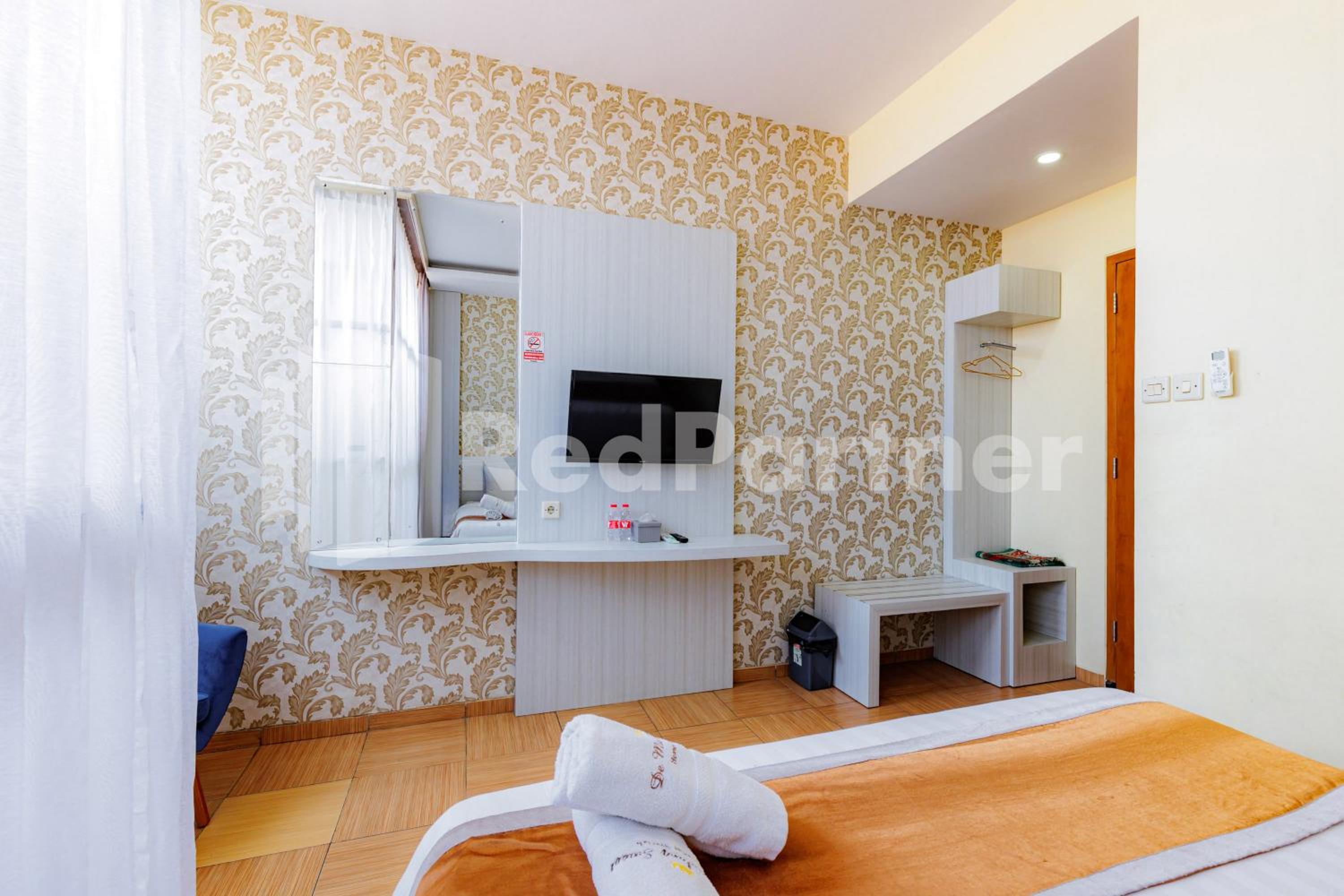 Standard Double Room - Photo 3