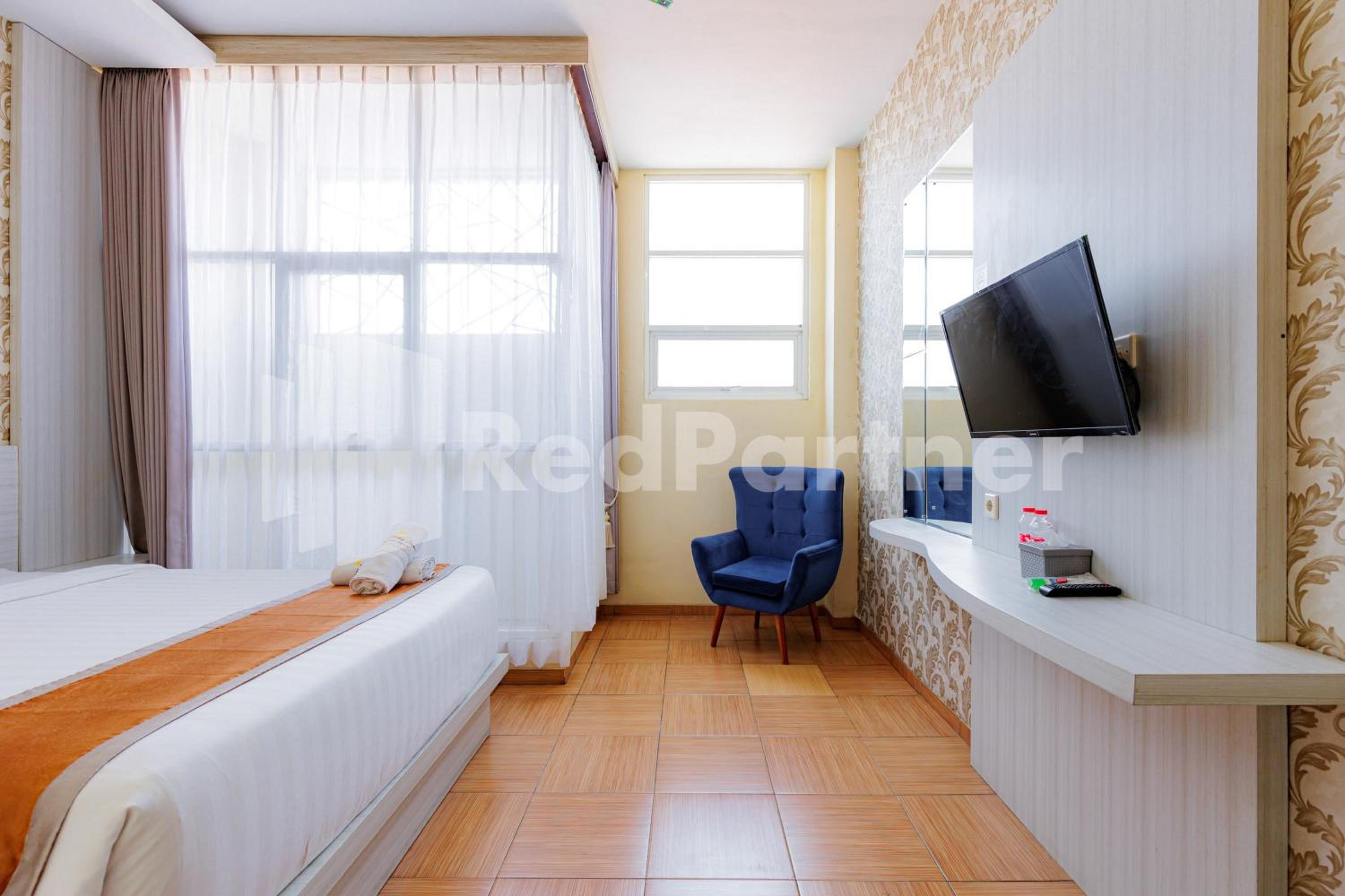 Standard Double Room - Photo 9