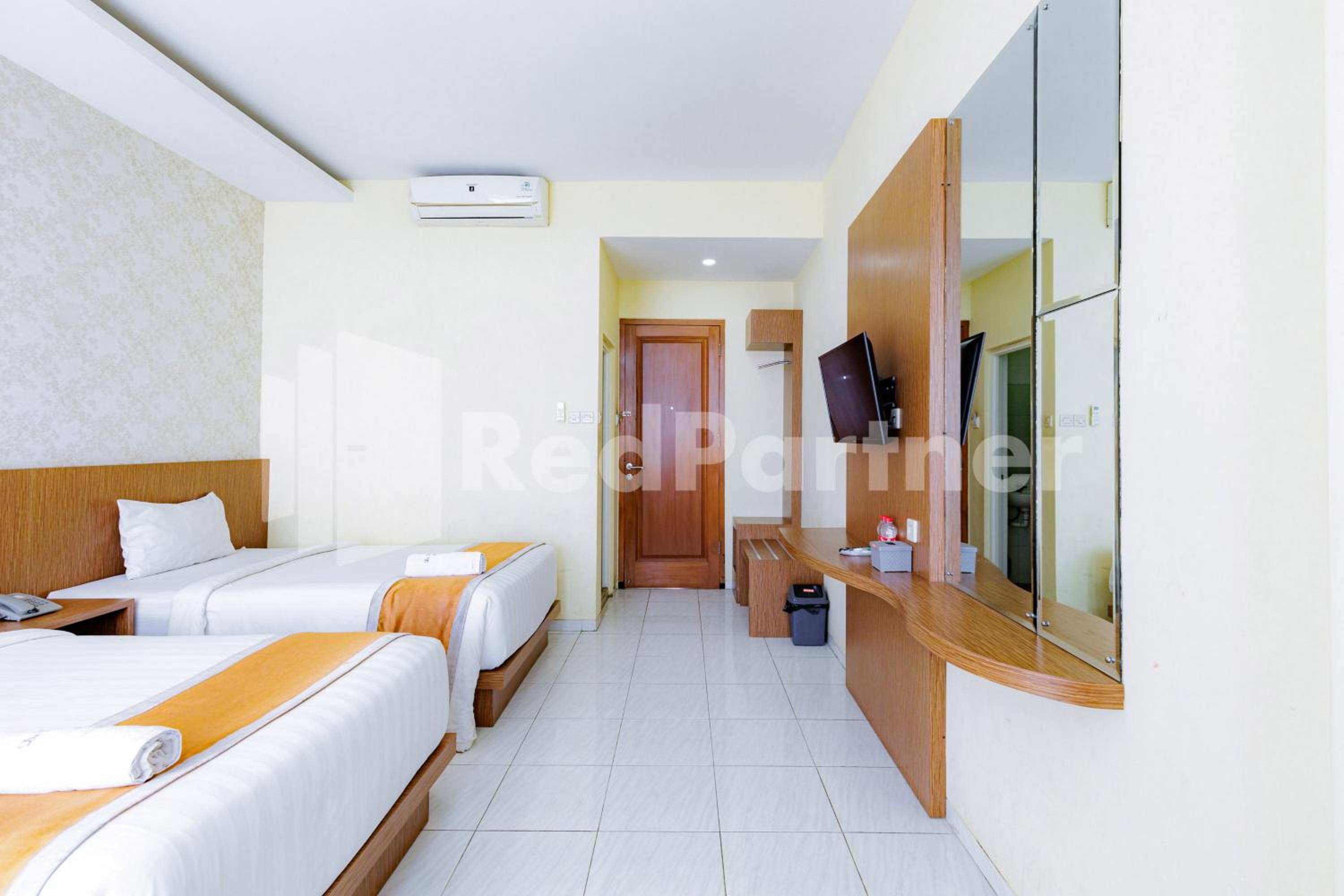 Superior Twin Room - Photo 8