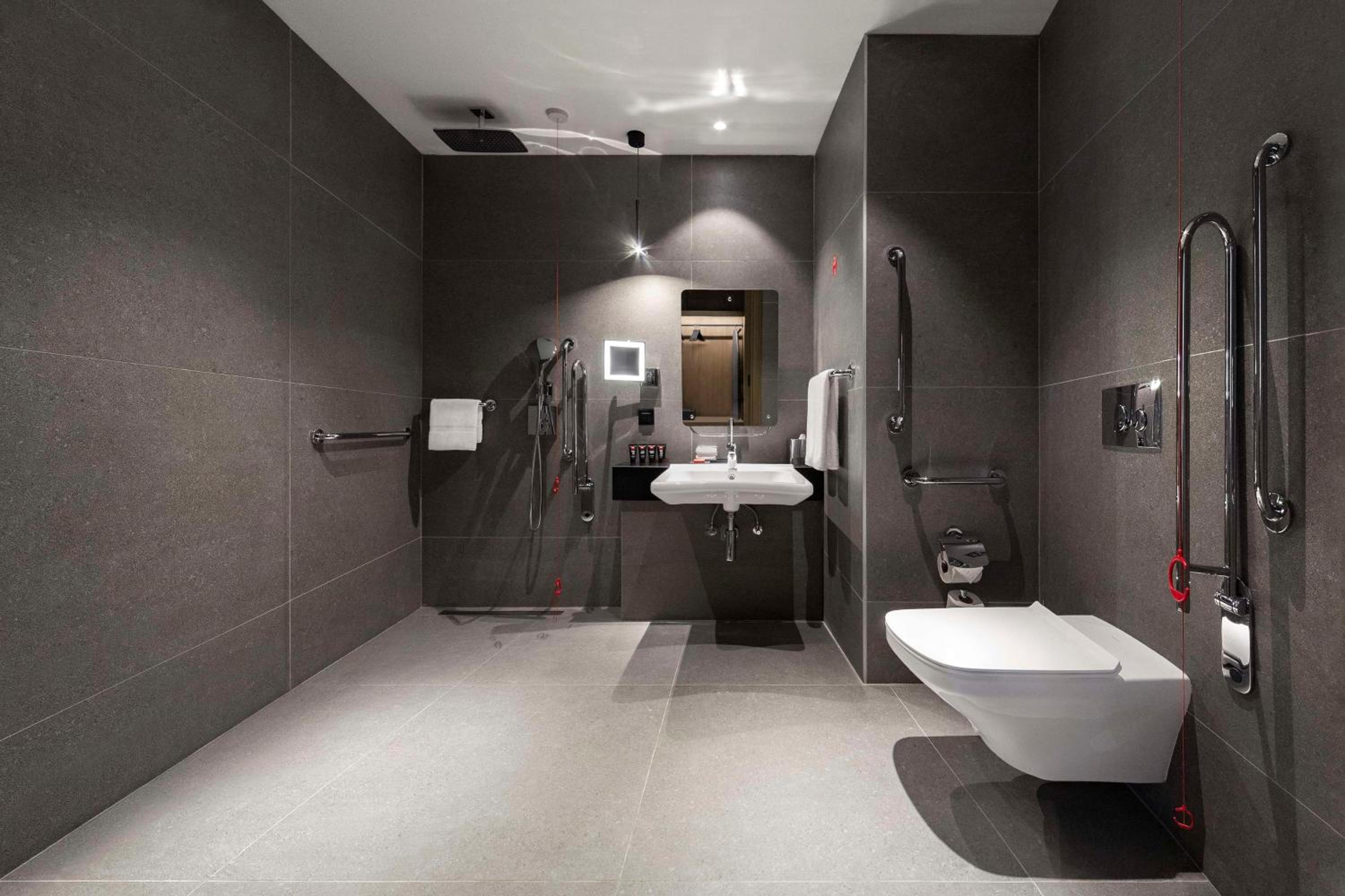 Premium Room - Photo 9