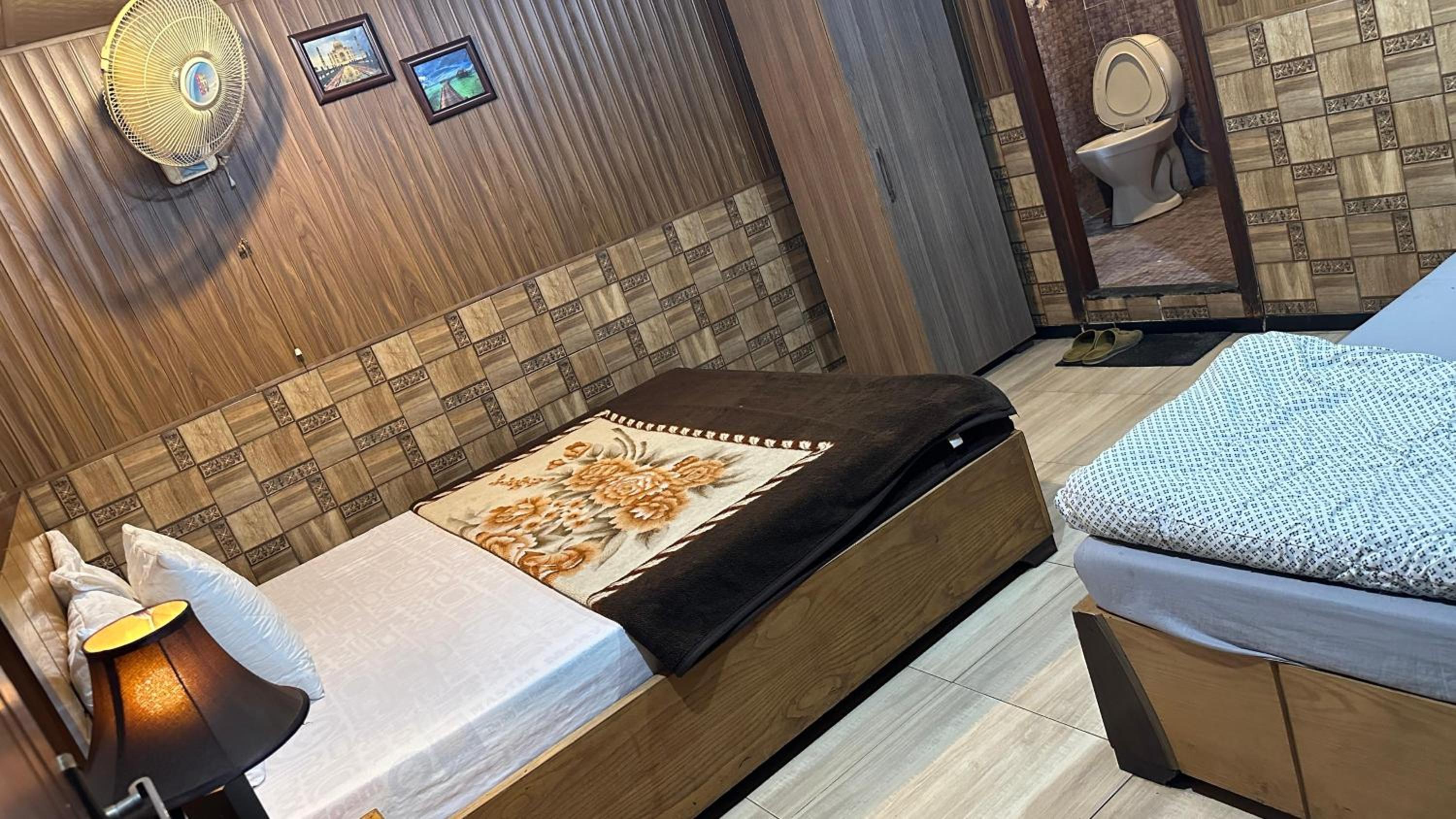 豪华双人或双床间
