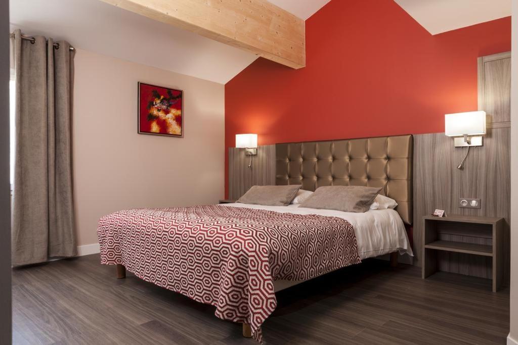 Standard Double Room - Photo 2