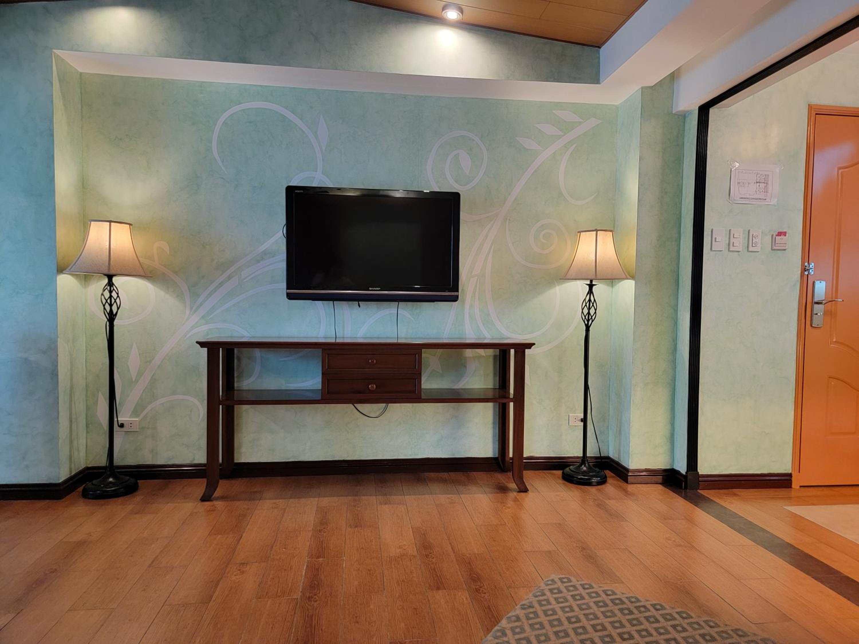 Double Room - Photo 7