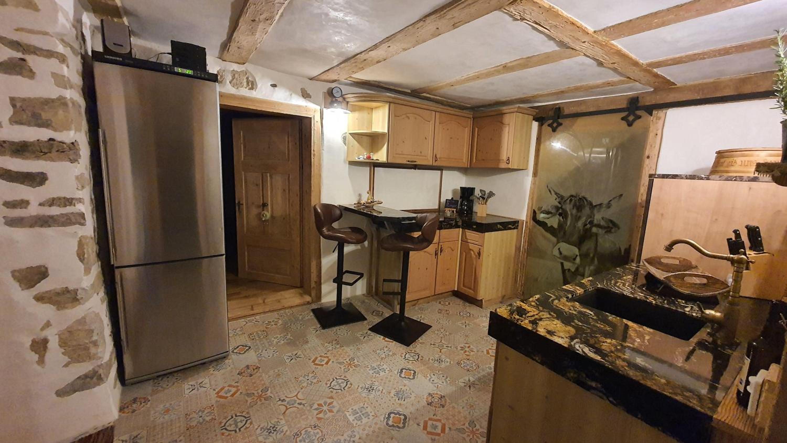 Apartment photo 3
