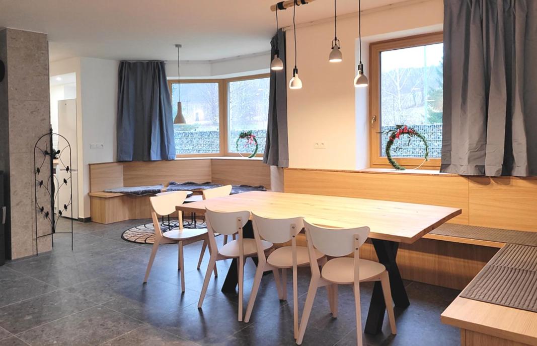 Apartment with Terrace photo 3