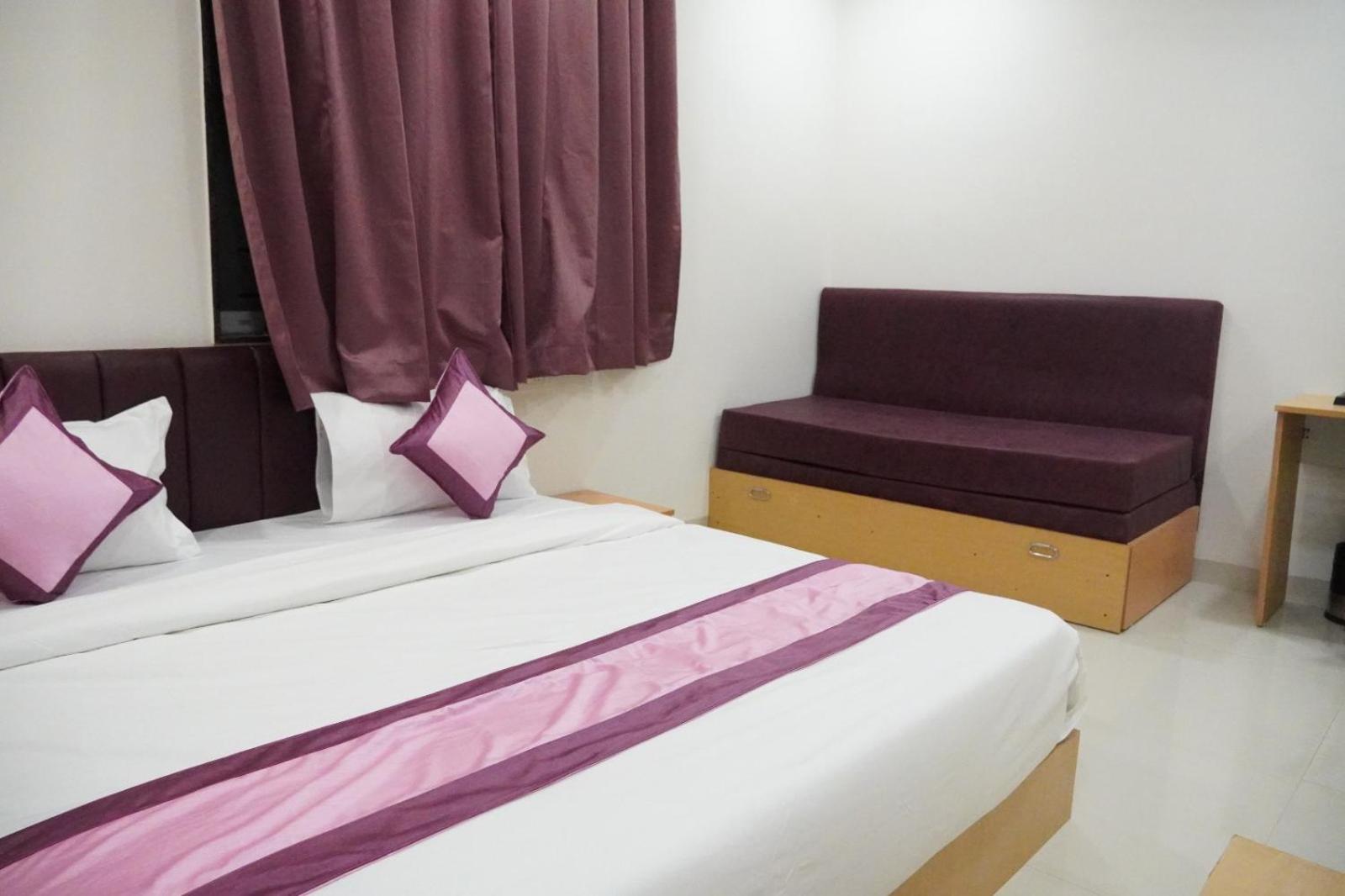 Superior King Room photo 2