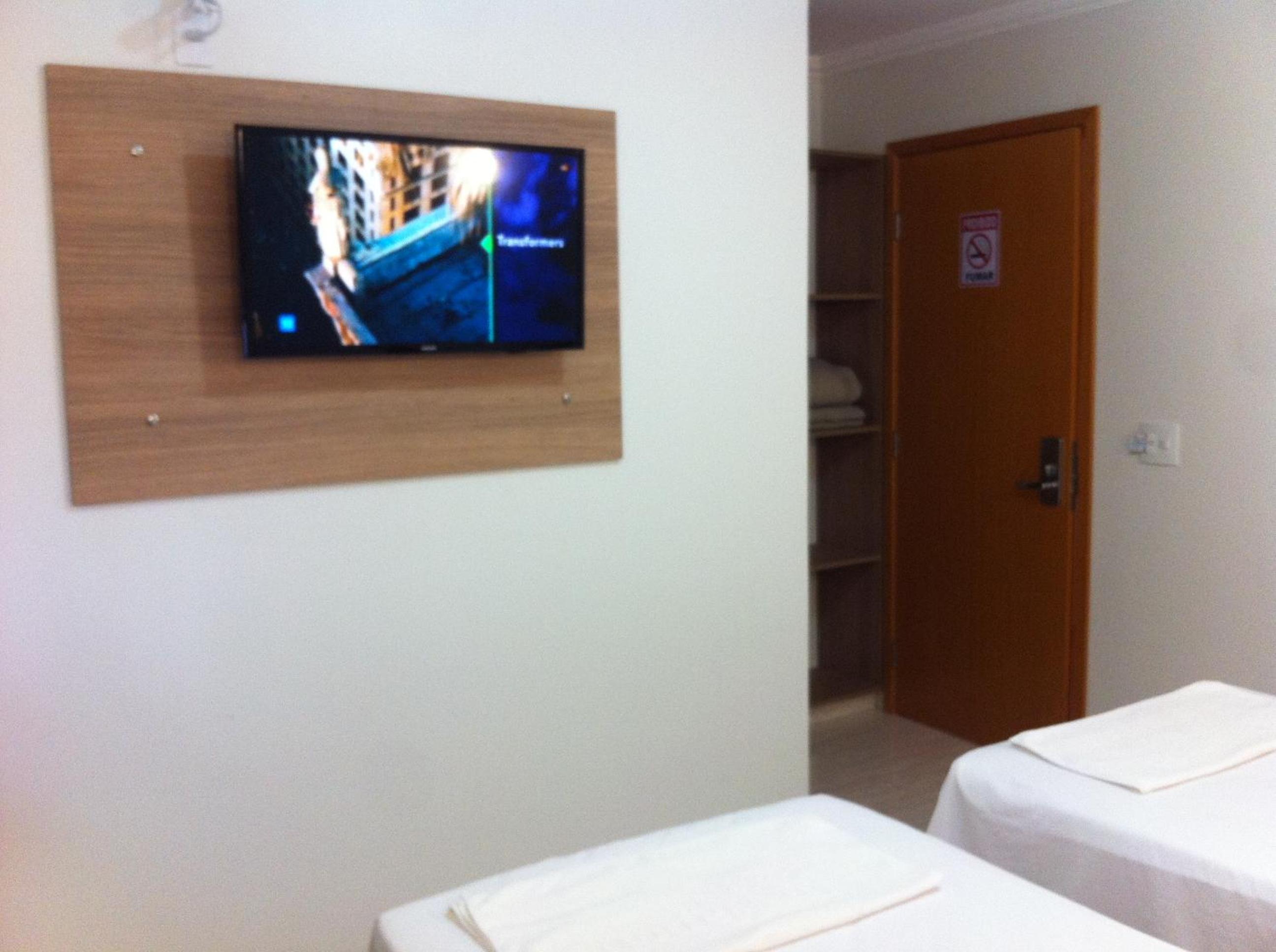 Budget Double Room photo 3