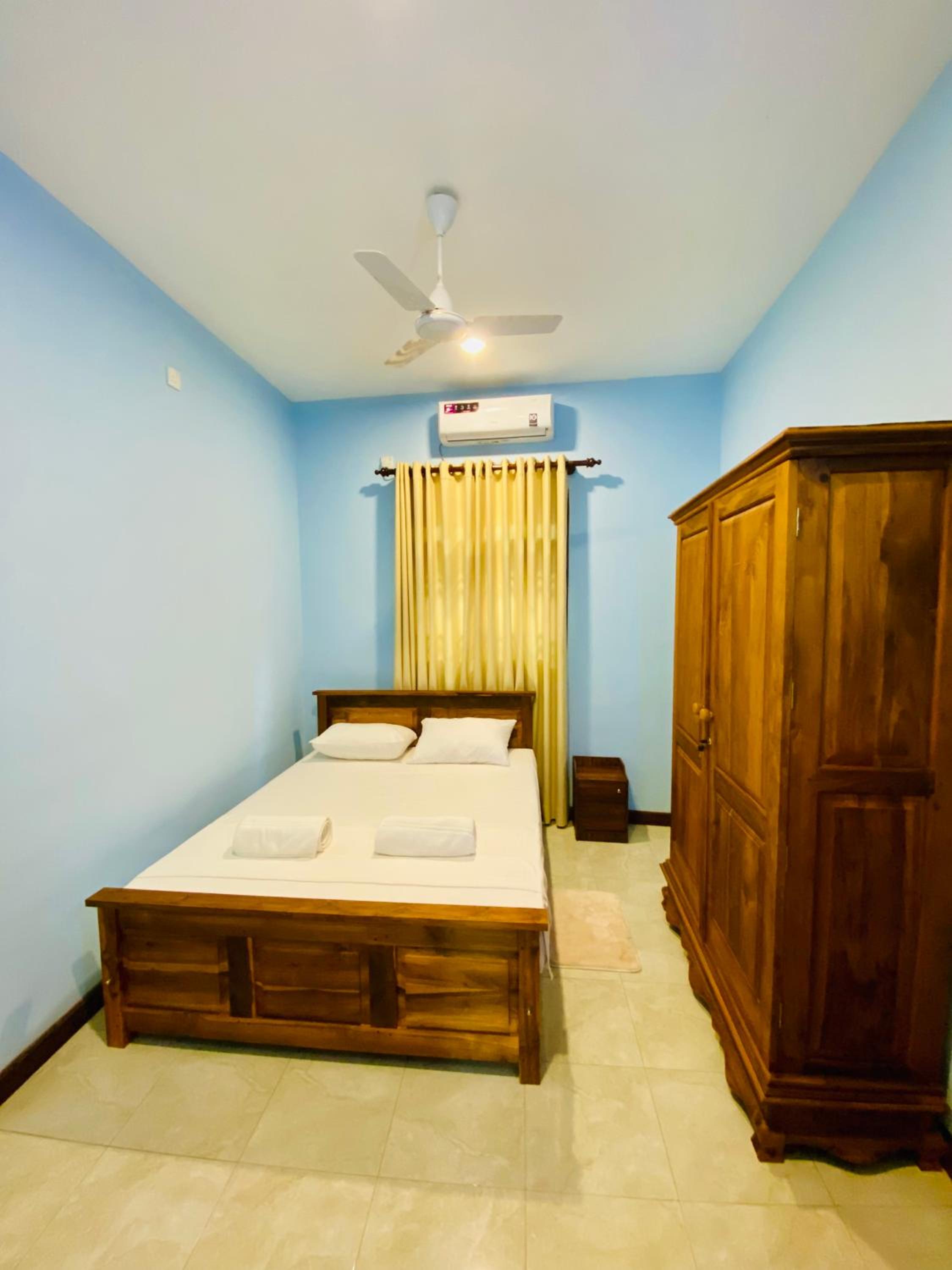Budget Double Room photo 1