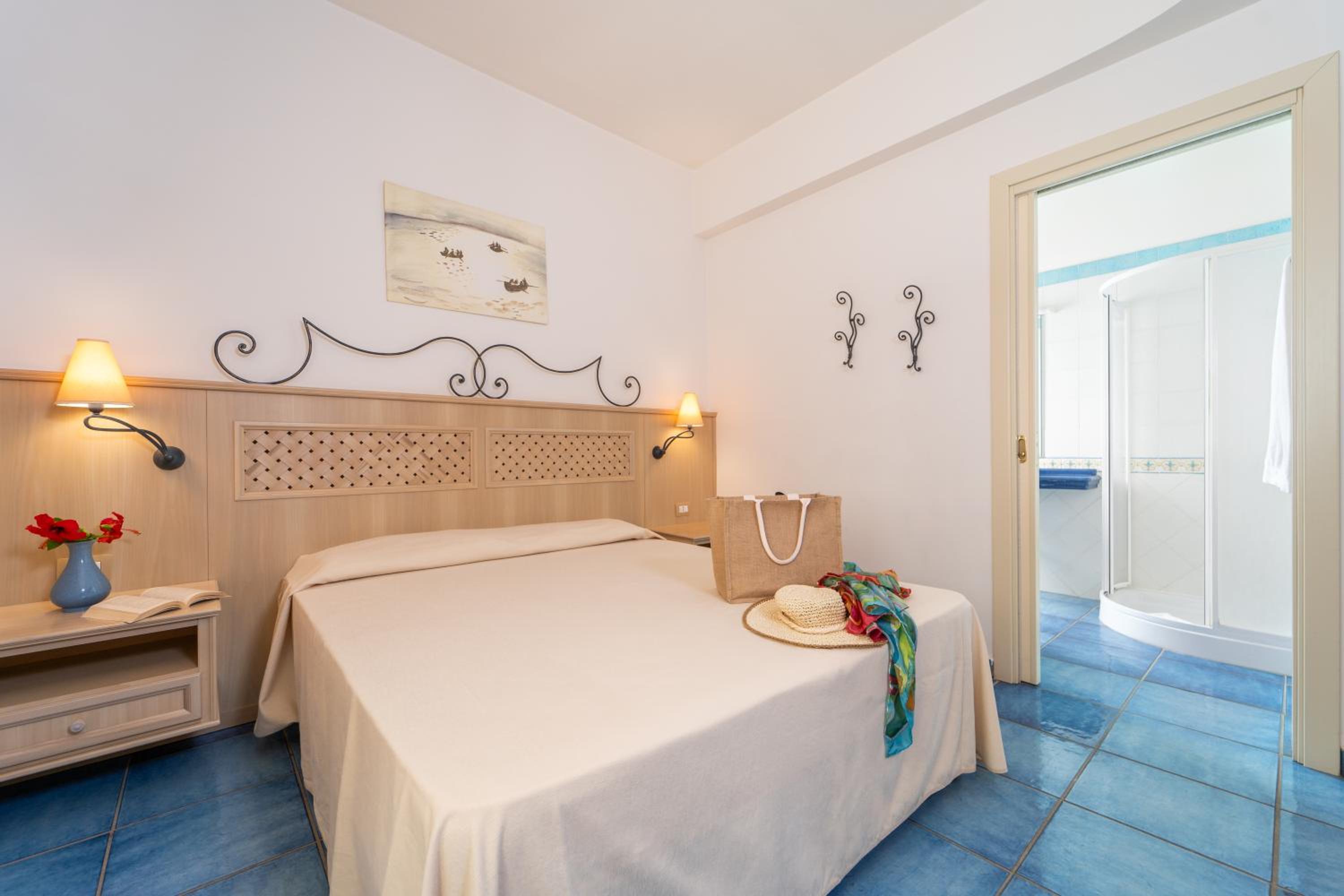 Economy Double Room - Photo 5