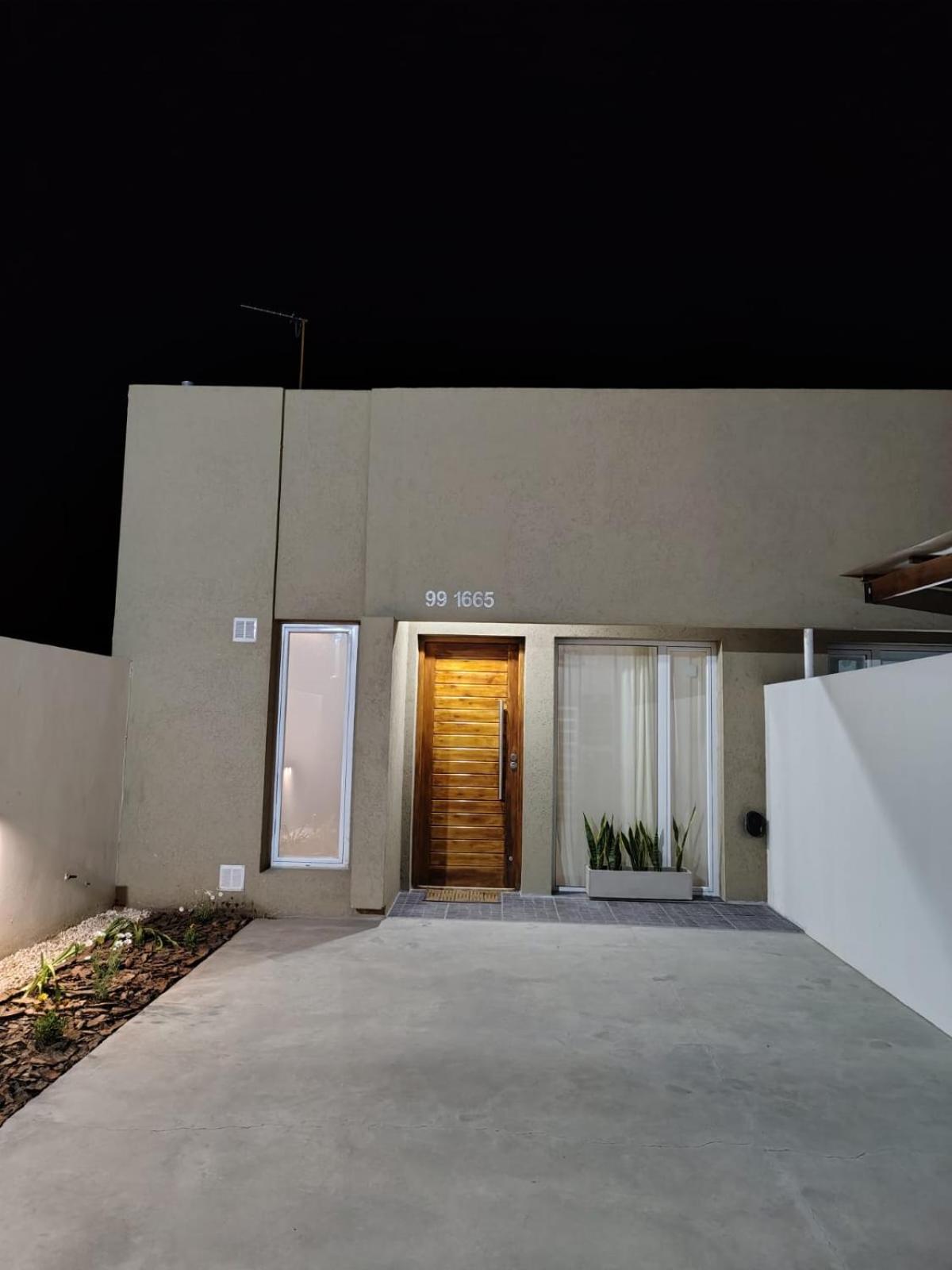 Two-Bedroom House photo 2