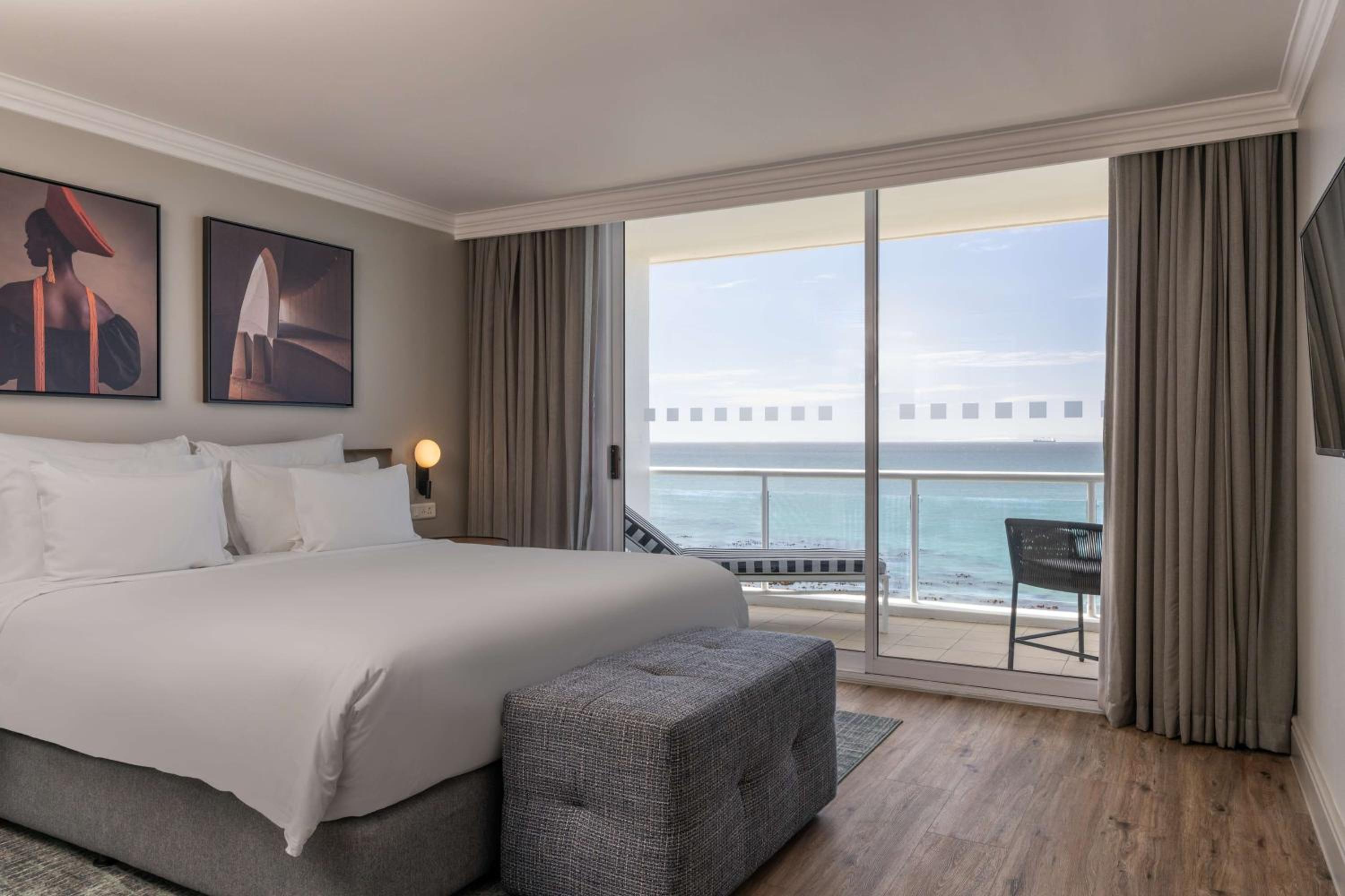 Presidential Suite - Balcony and Ocean View