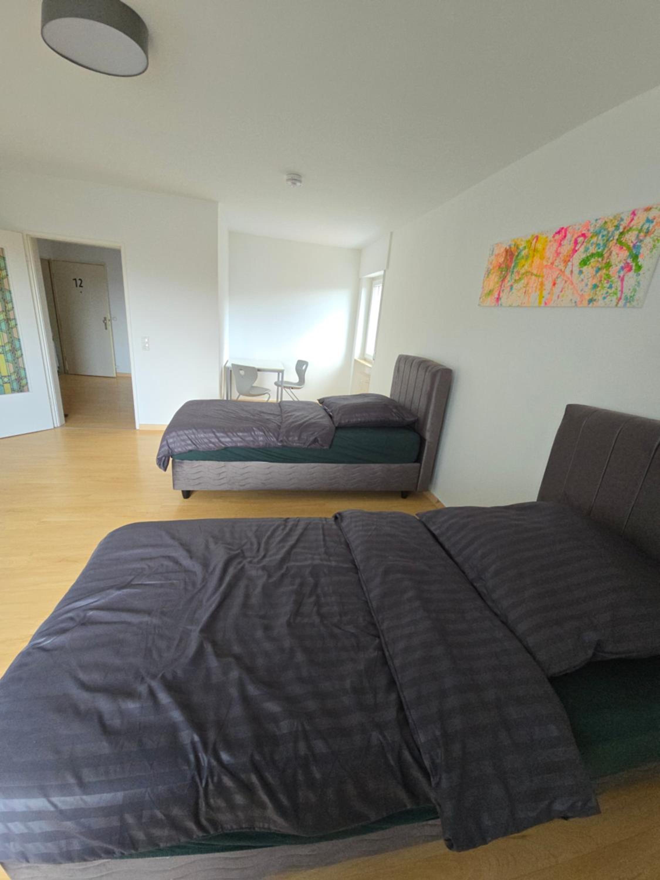 One-Bedroom Apartment photo 1