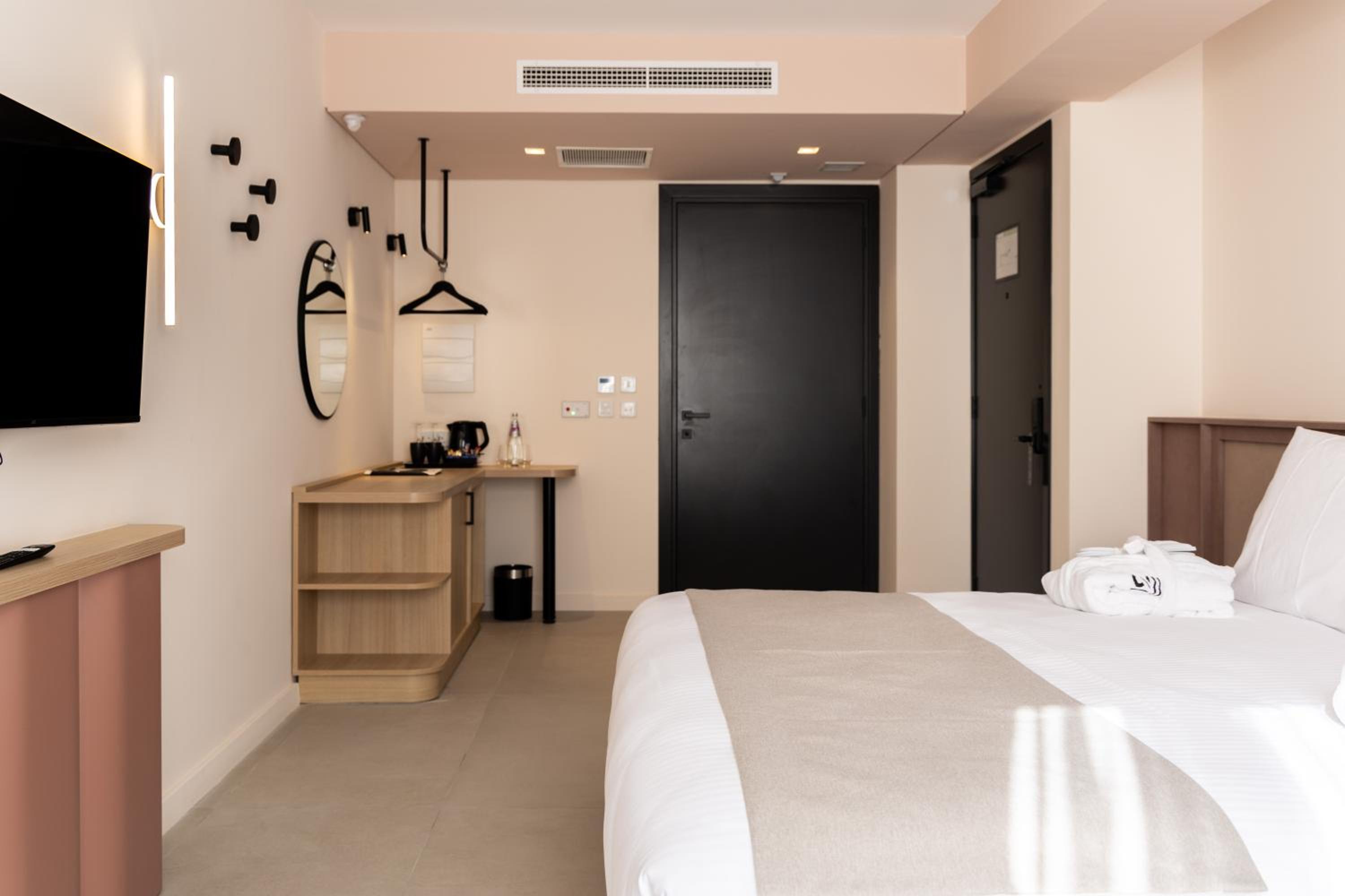 King Room - Disability Access photo 1