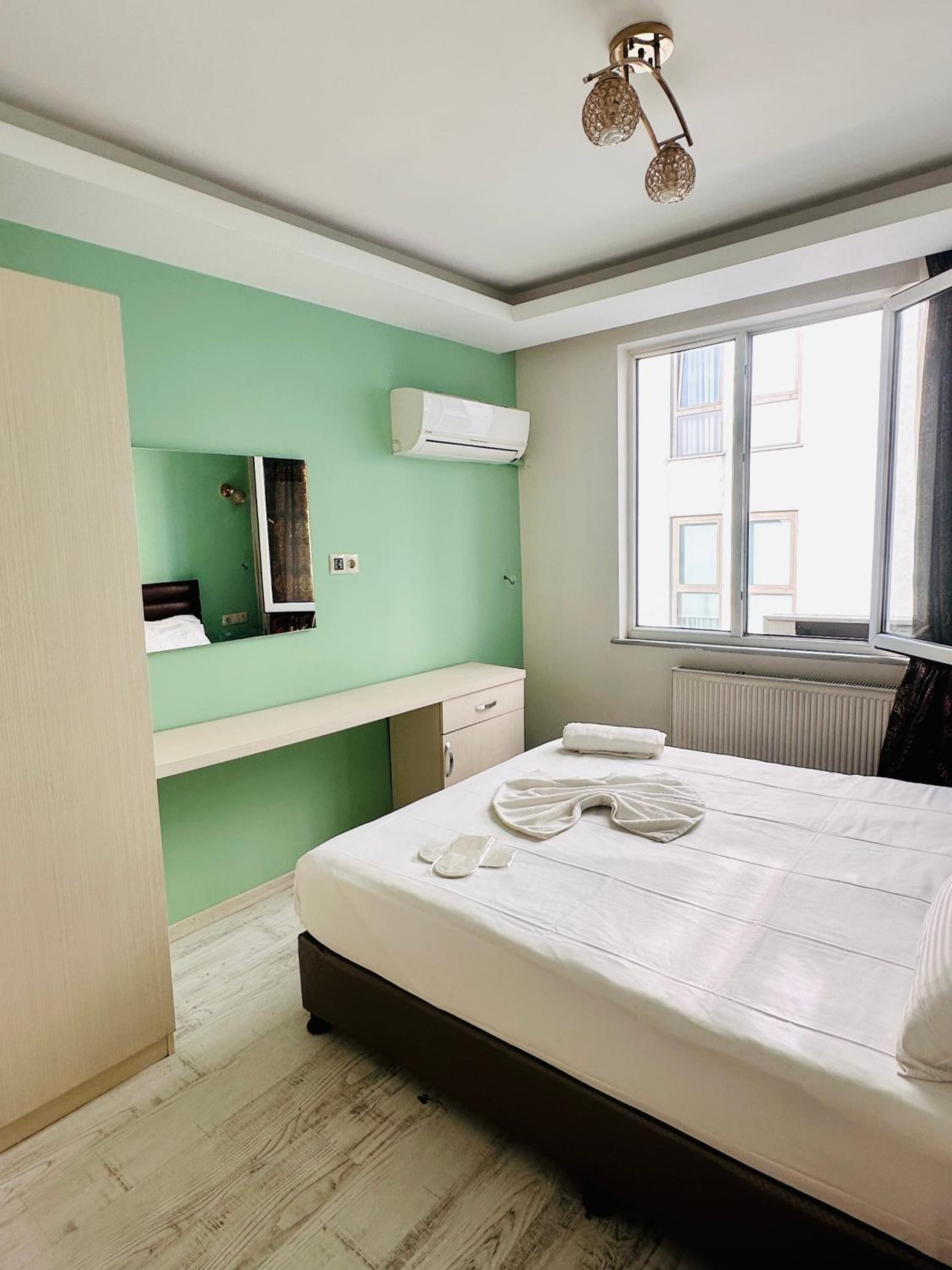 Two-Bedroom Deluxe Apartment photo 1