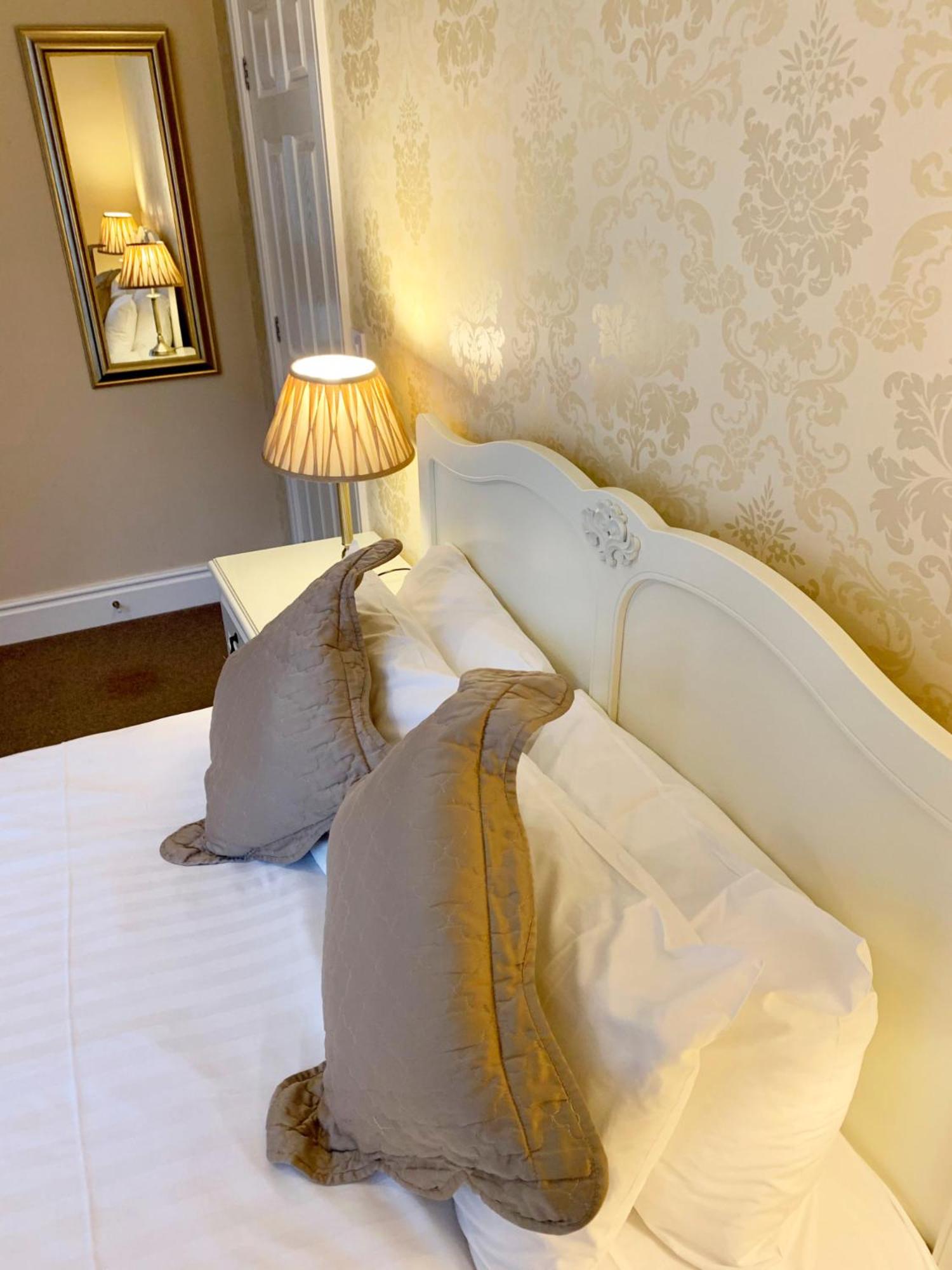 Double Room with Private Bathroom photo 3
