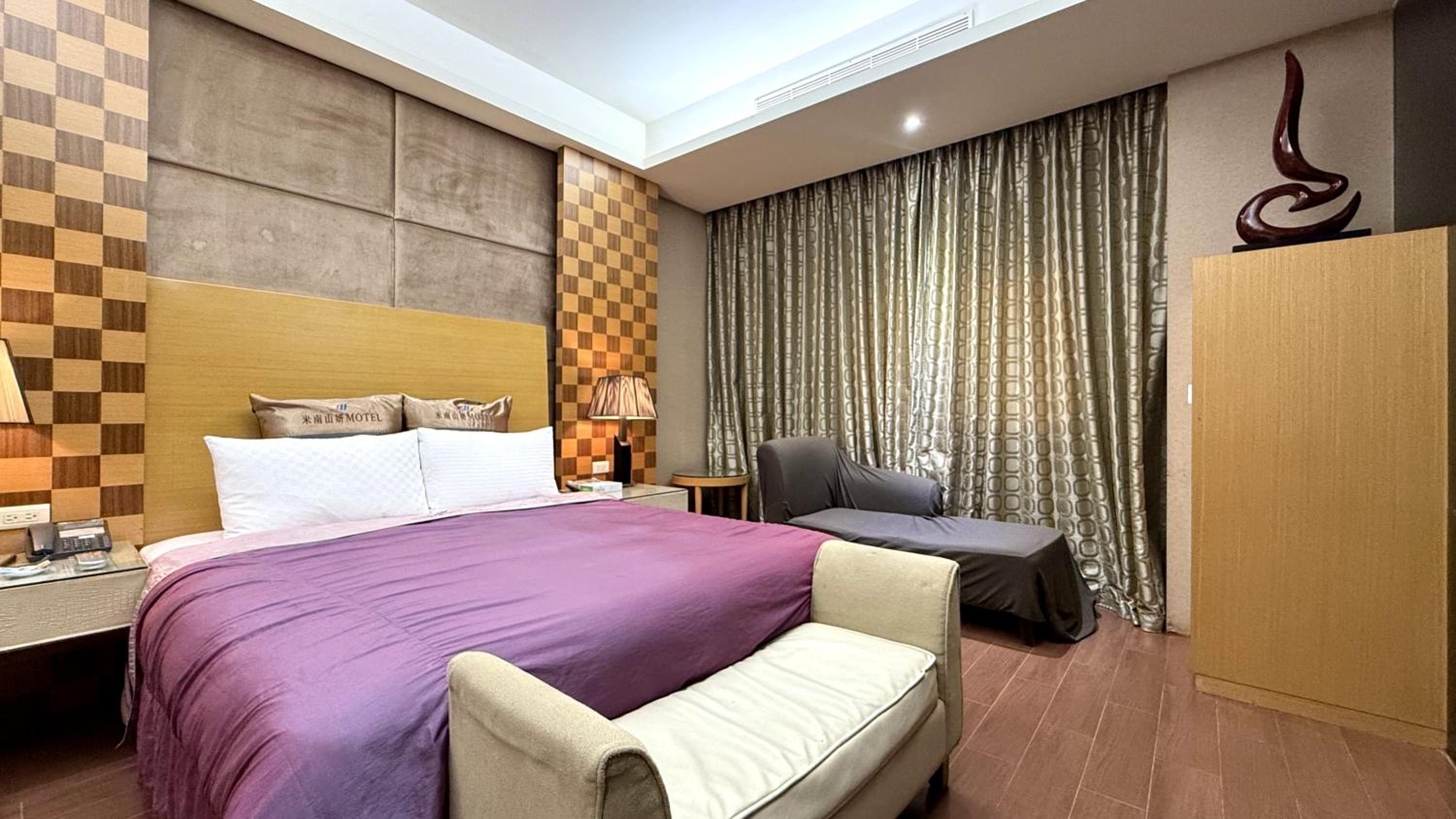 Small Double Room photo 3