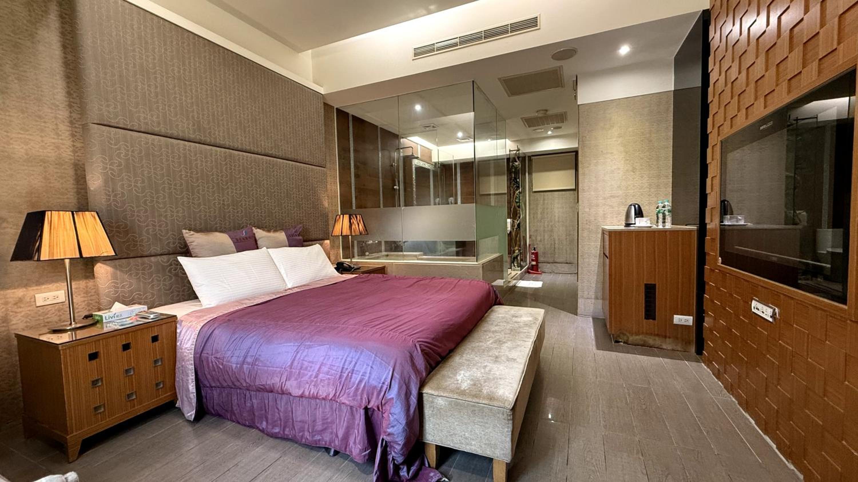 Small Double Room photo 1