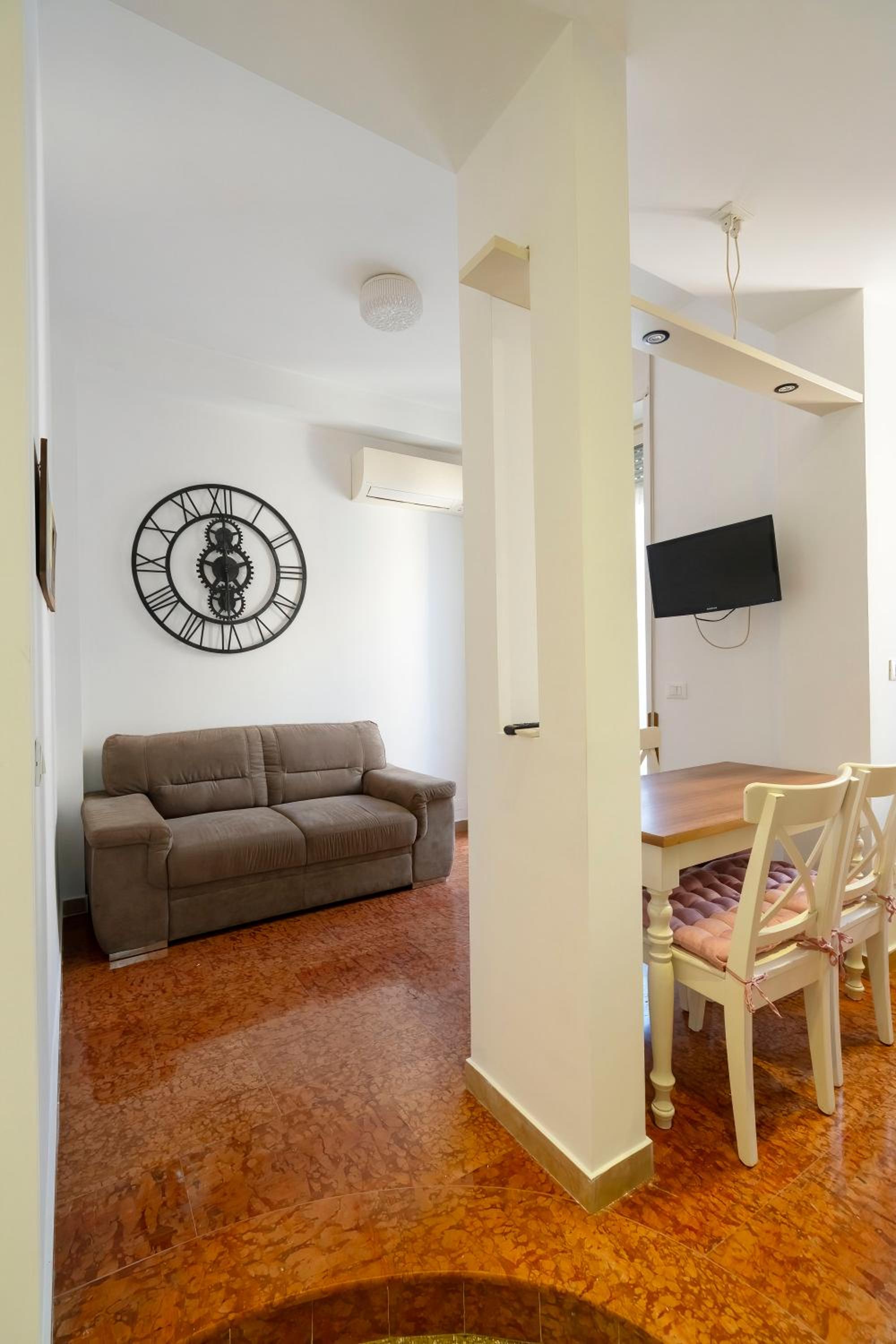 Two-Bedroom Apartment photo 2