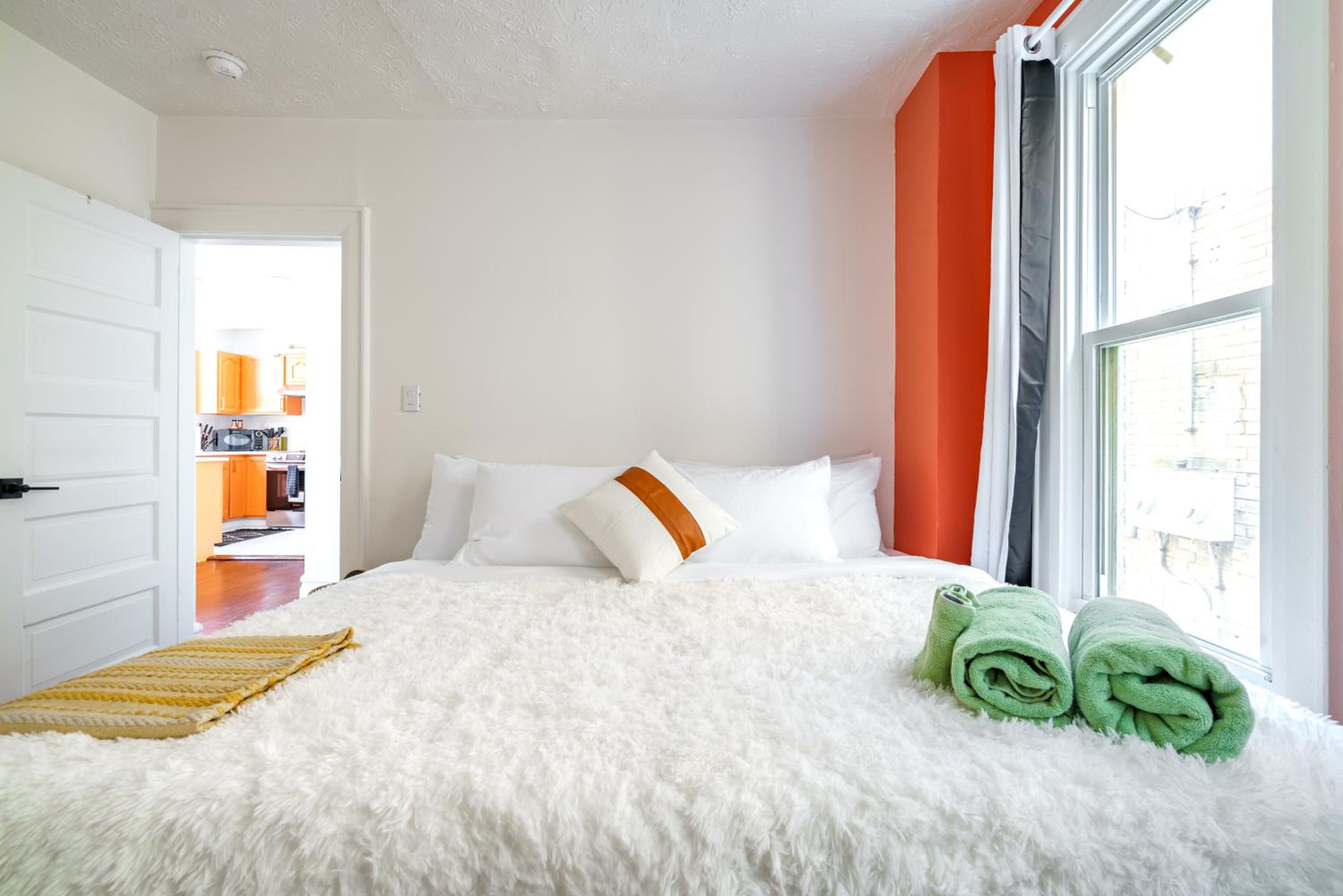 Apartment - Photo 17