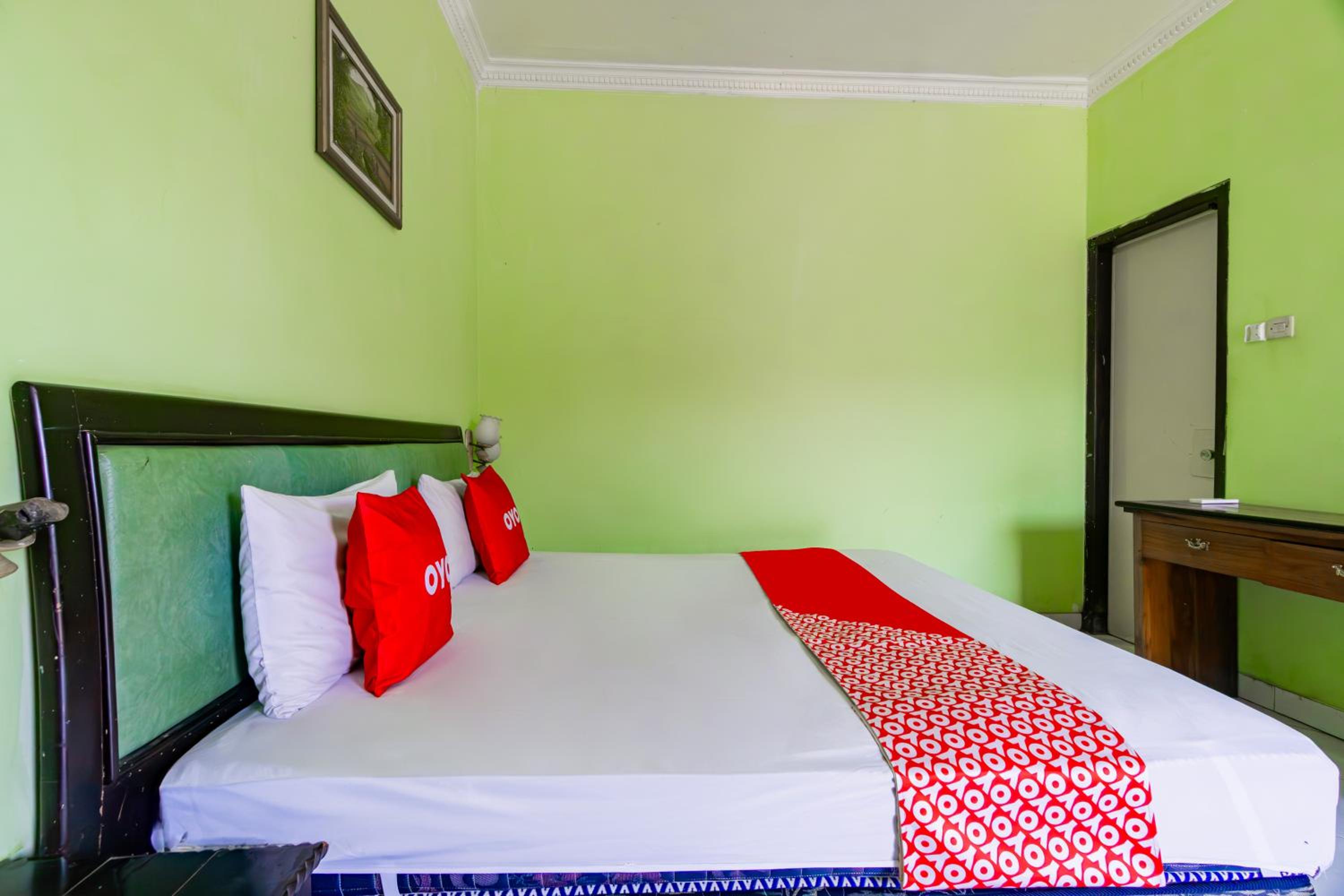 Deluxe Double Room photo 3