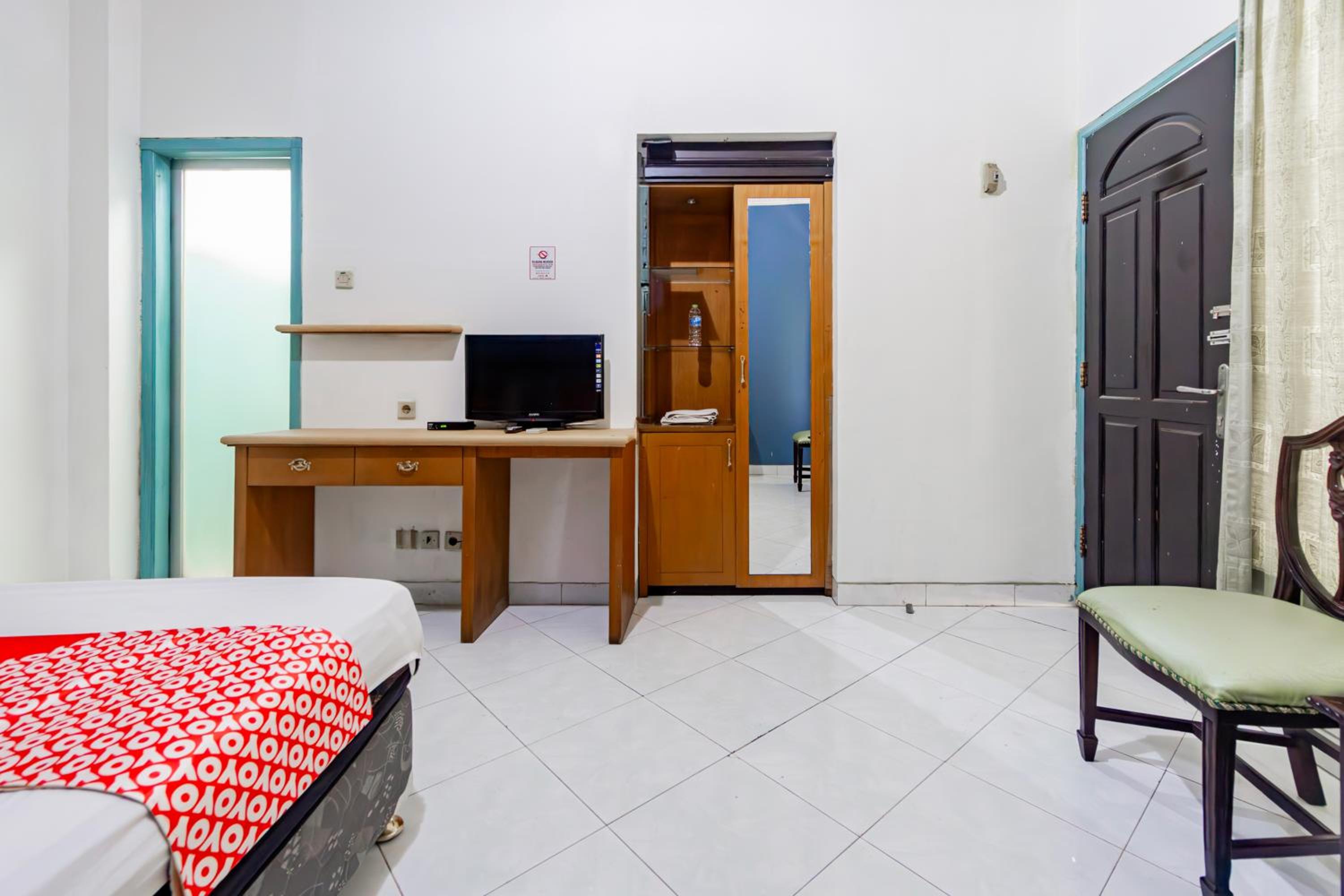 Standard Double Room photo 2