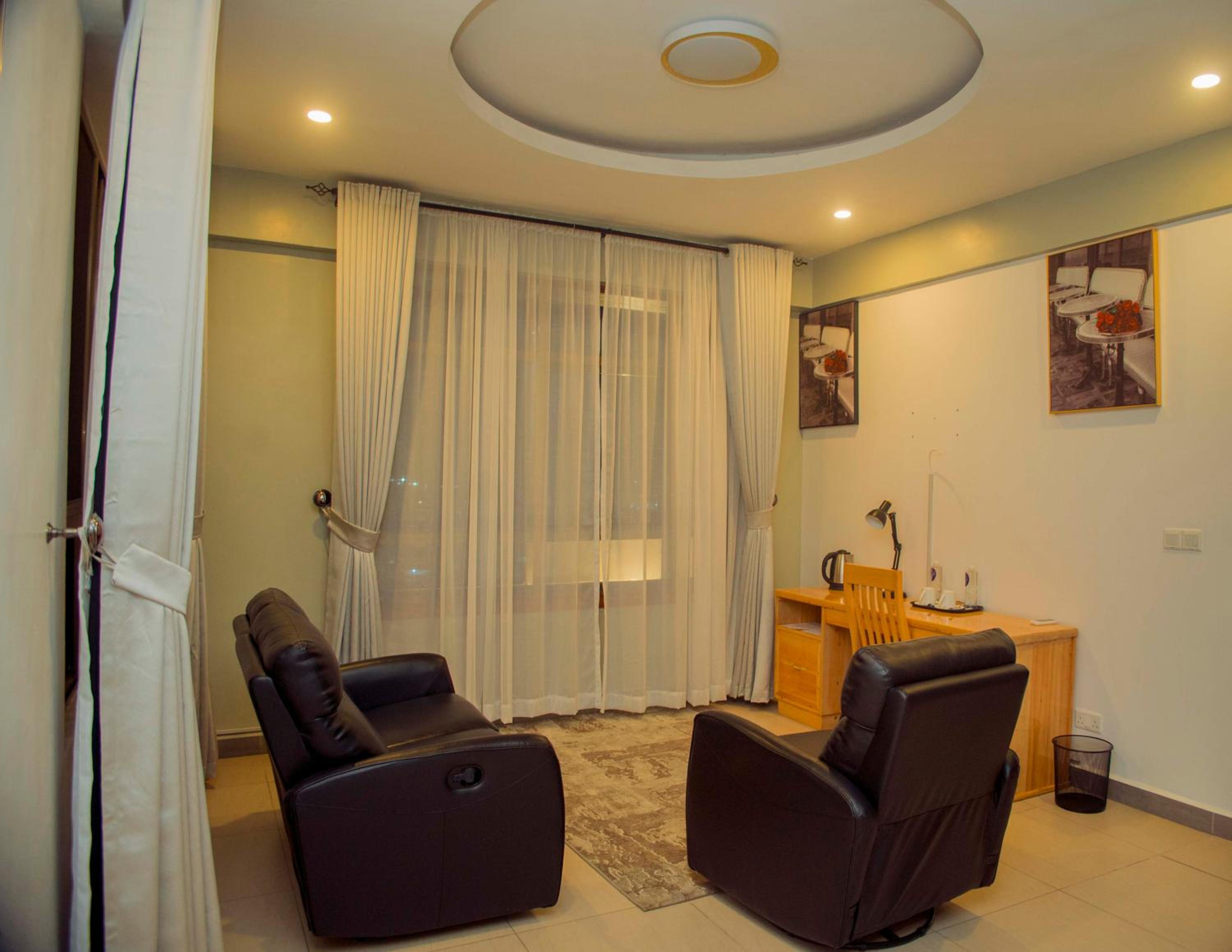 Suite With City View photo 3