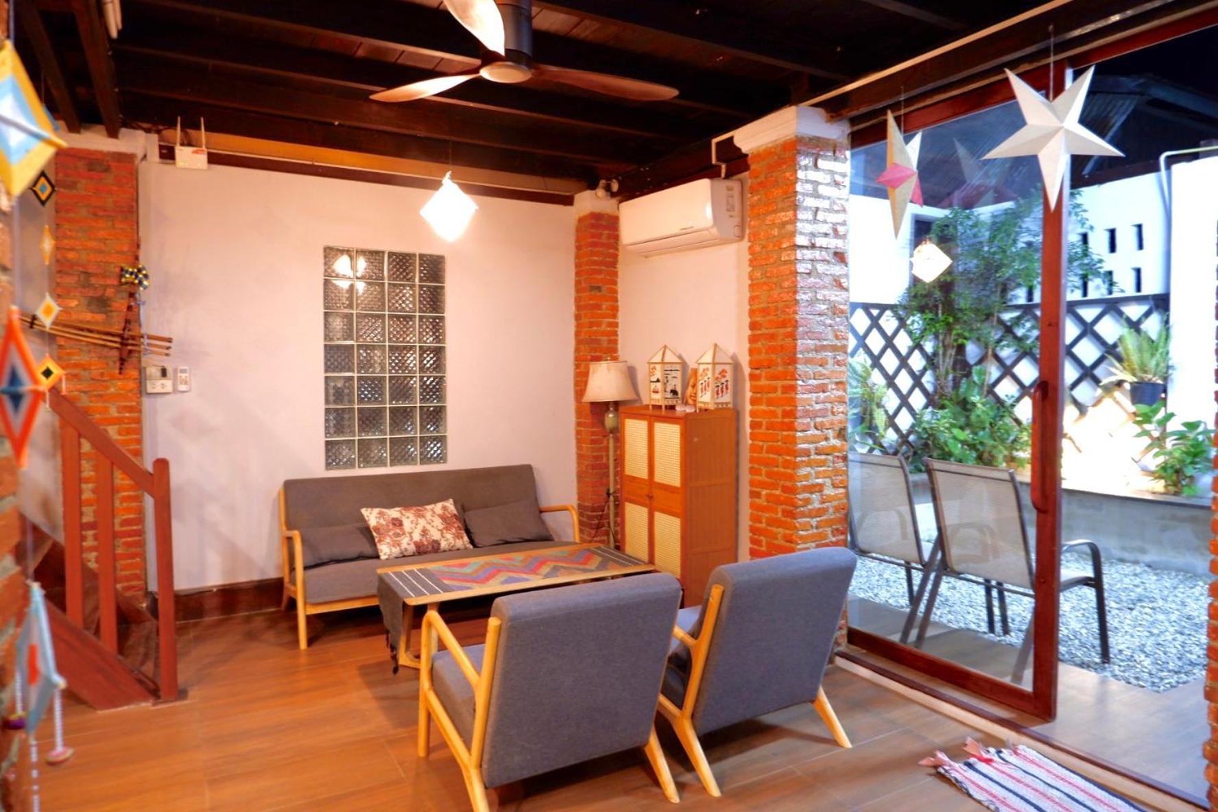 Three-Bedroom Villa photo 1