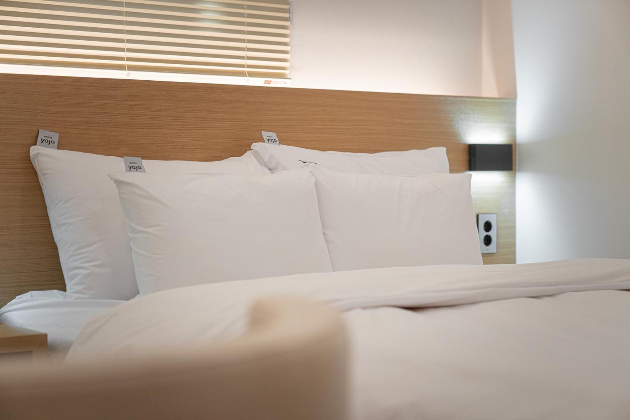Standard Double Room - Photo 5