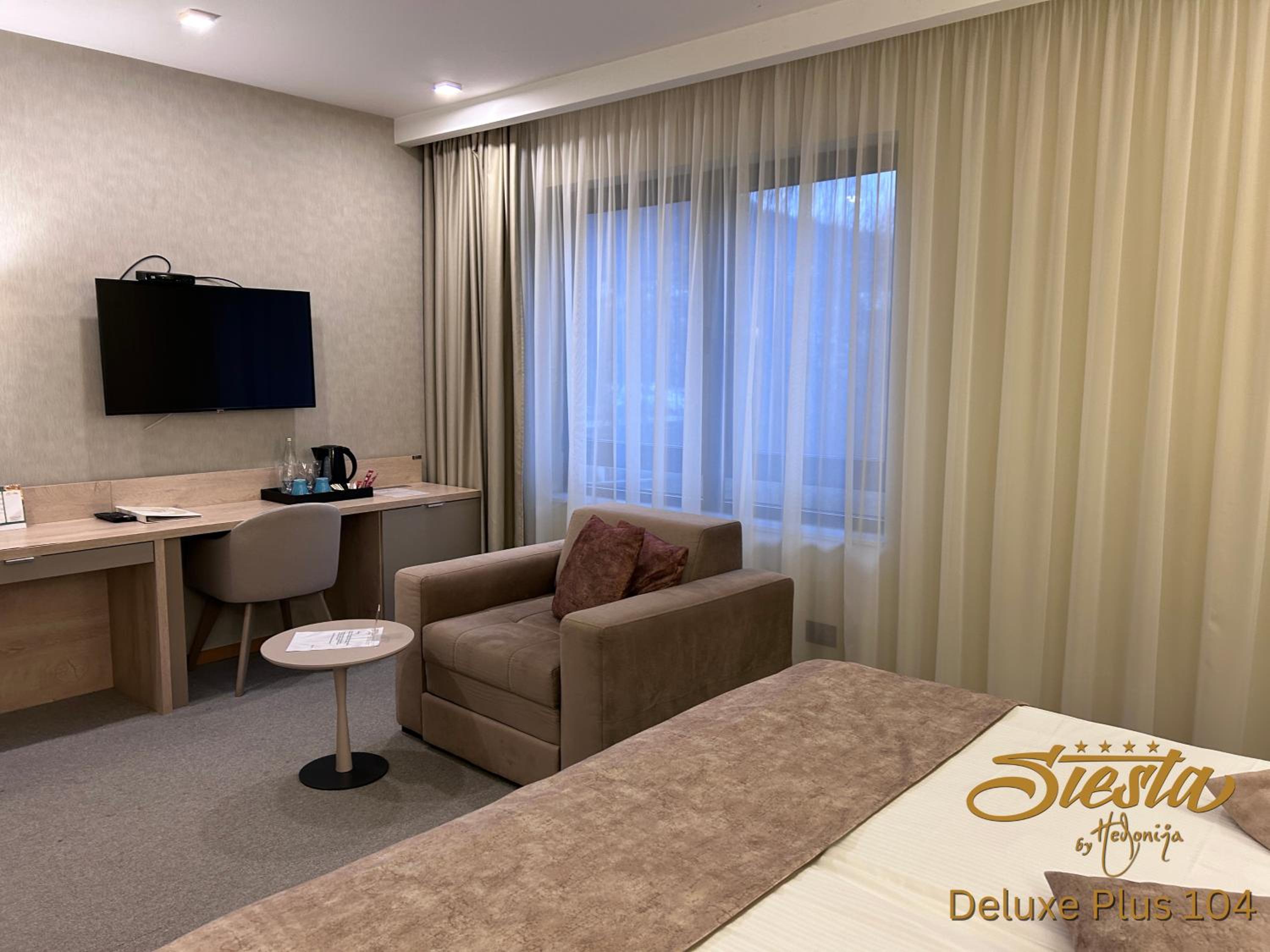 Deluxe Triple Room - Photo 2