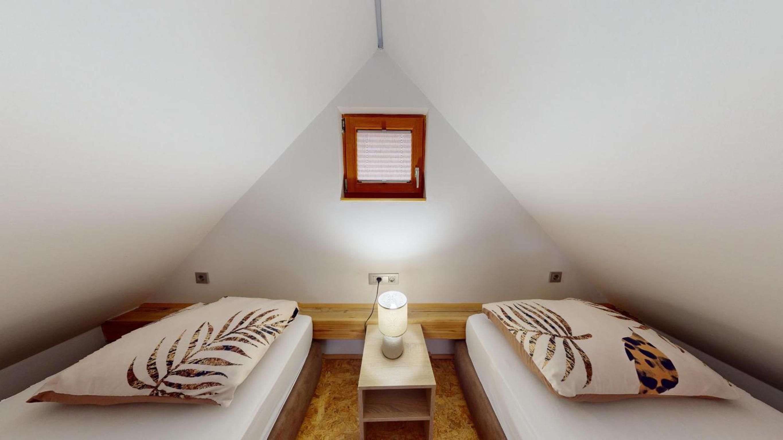Duplex Superior Apartment with Terrace, Sauna and Hot Tub