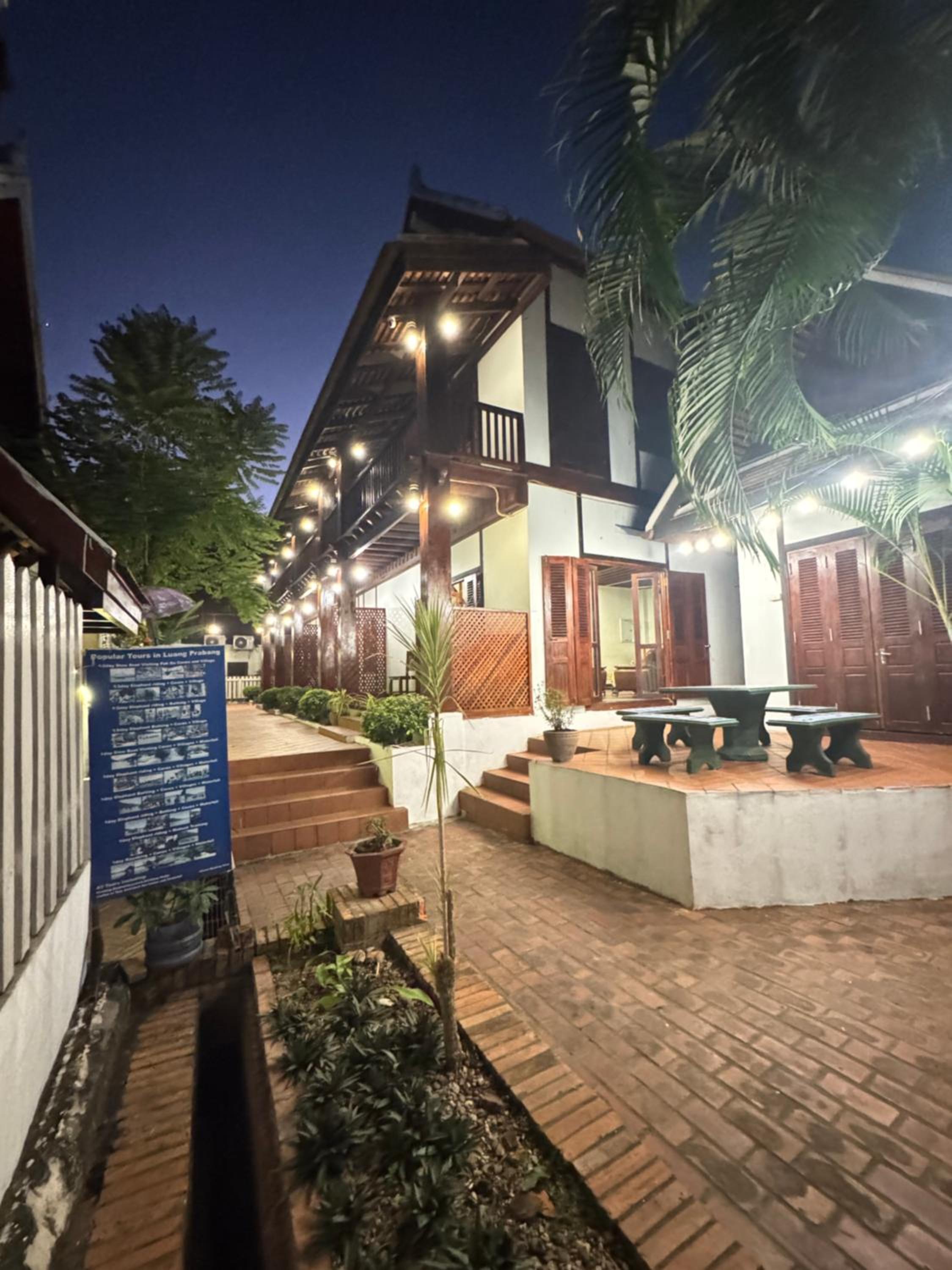 Deluxe Double Room with Balcony photo 2
