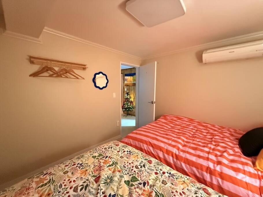 Three-Bedroom Apartment with Ocean View photo 2