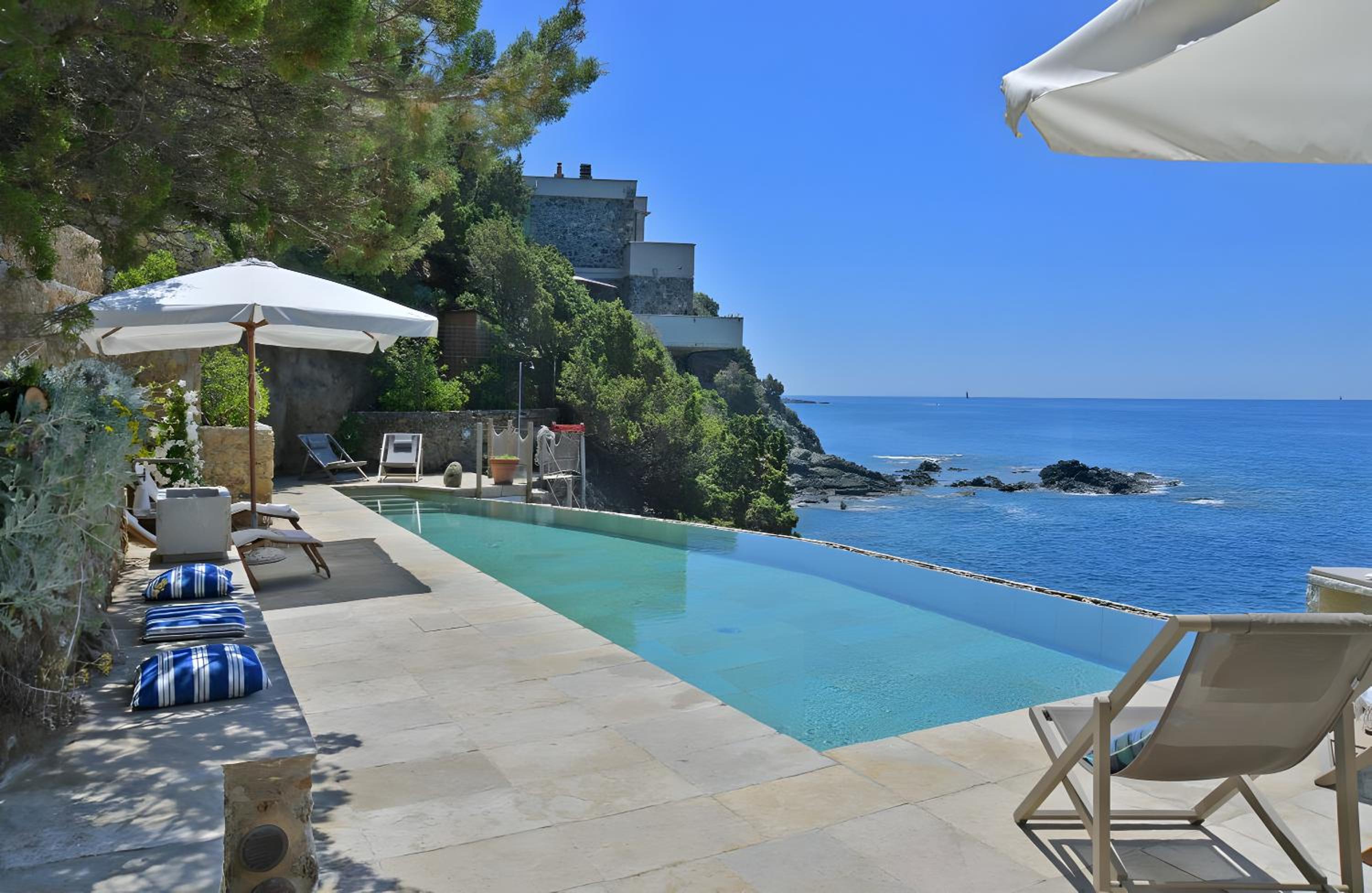 Villa With Sea View photo 2