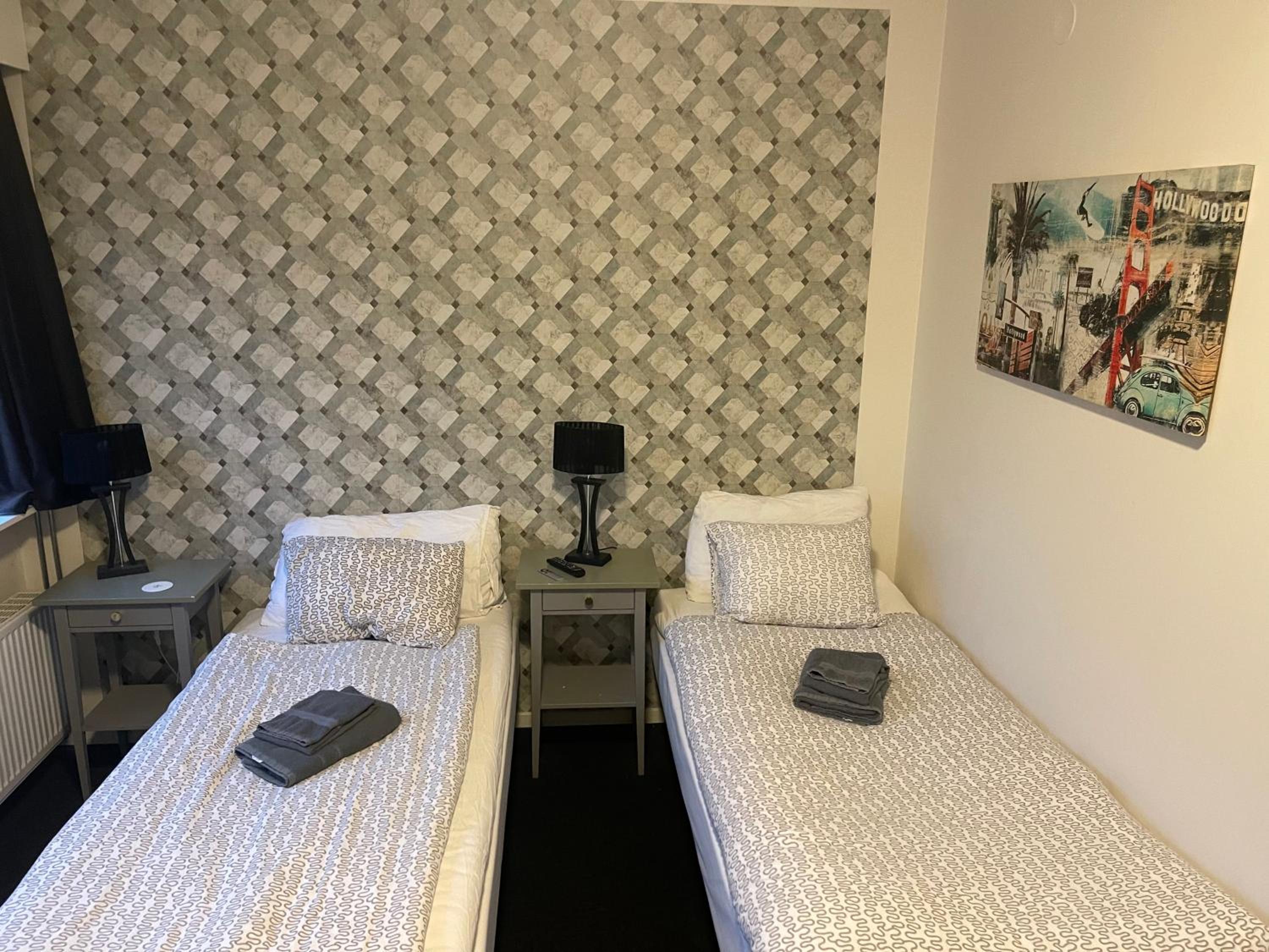 Standard Twin Room photo 2