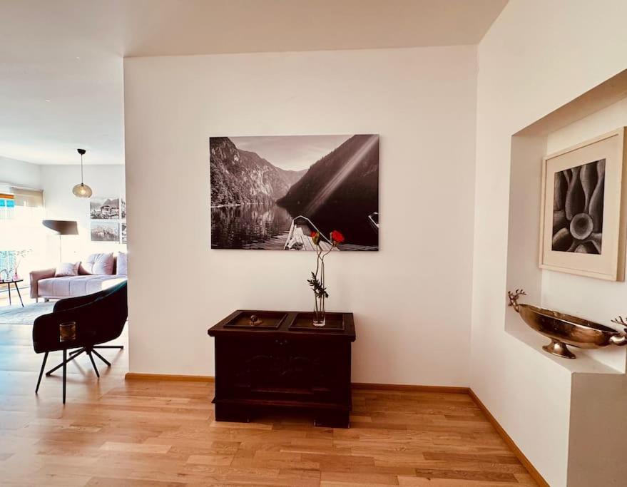 Two-Bedroom Apartment photo 2