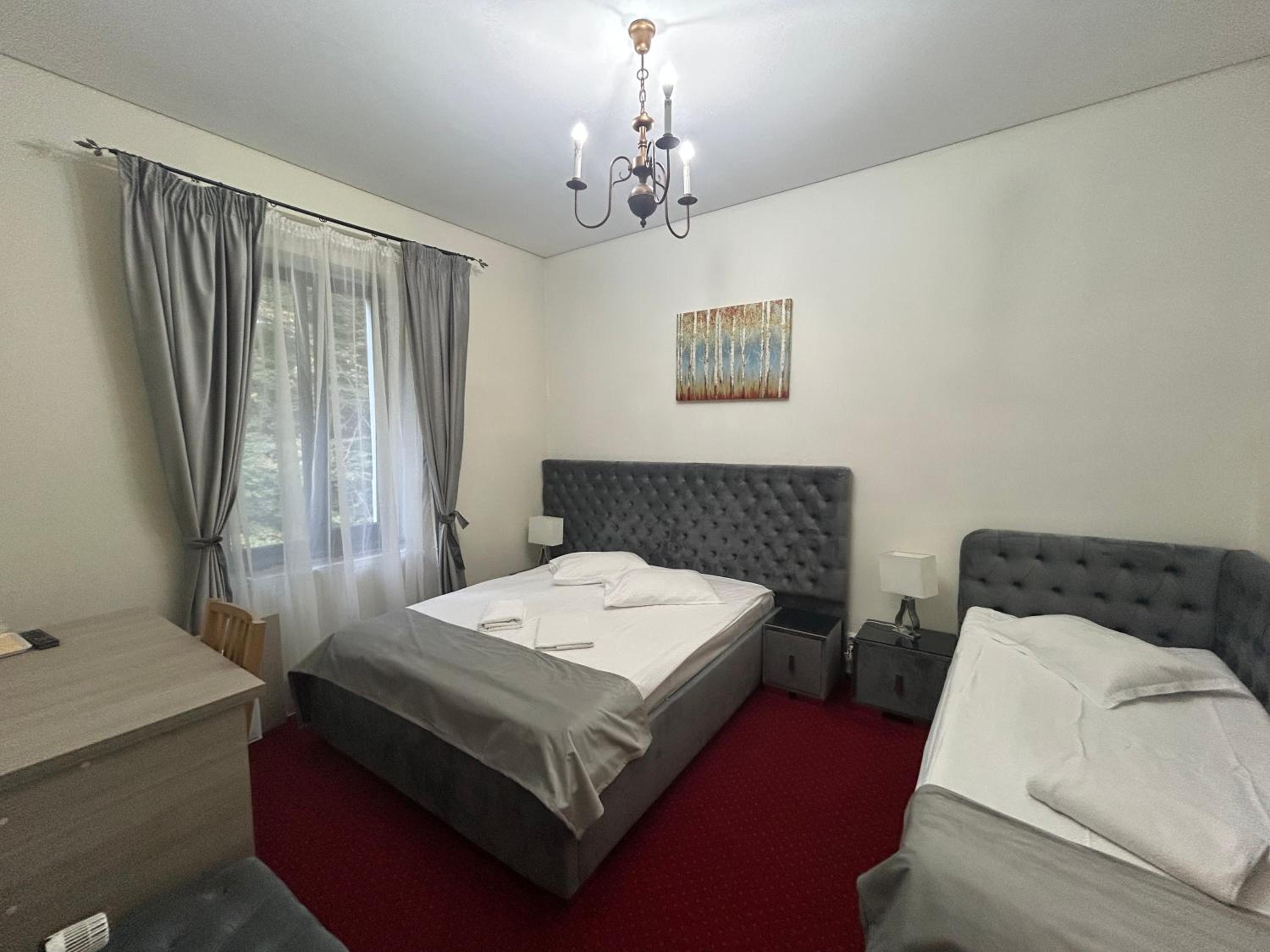Triple Room - Photo 1