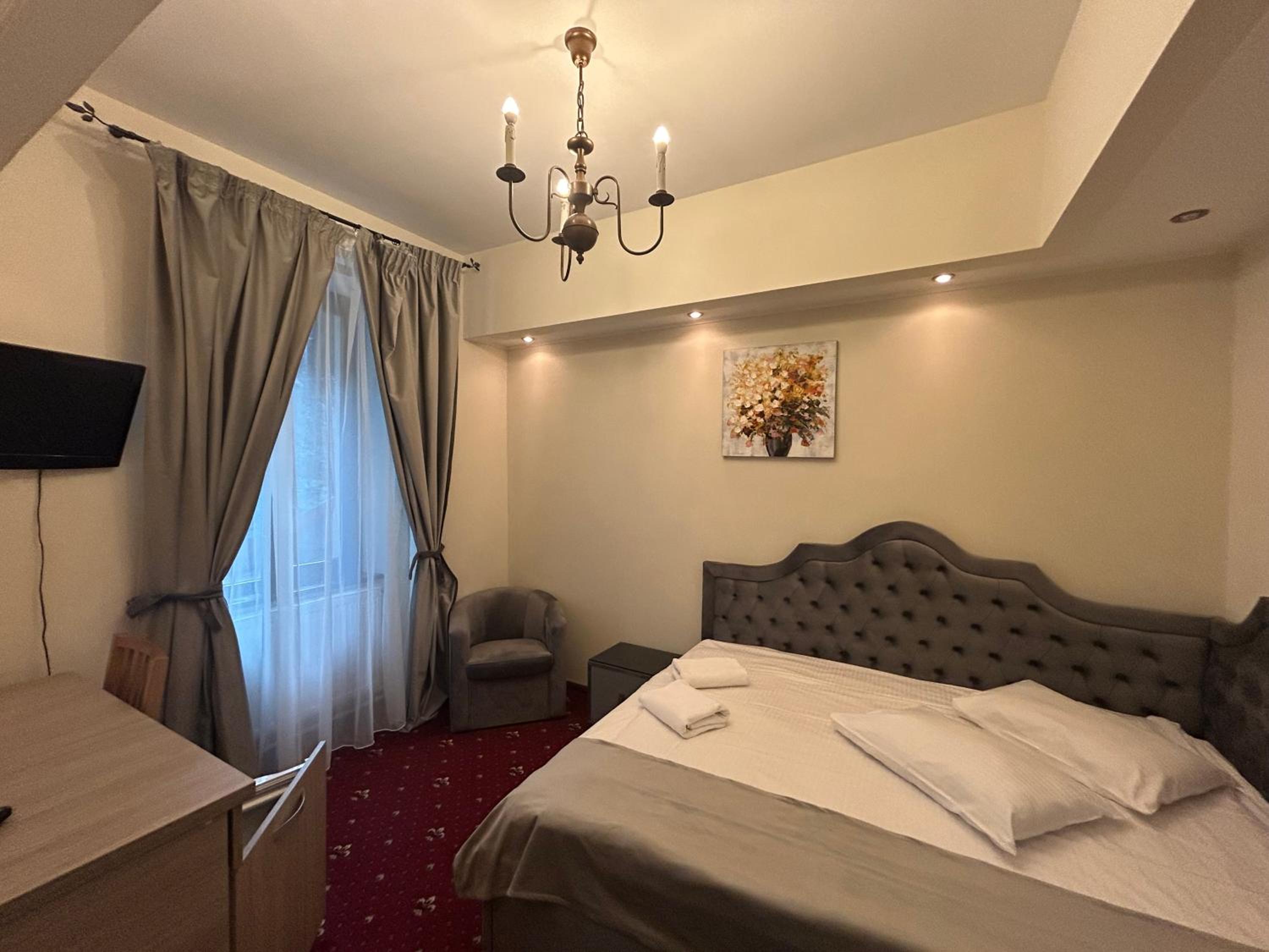Superior Double Room - Photo 1