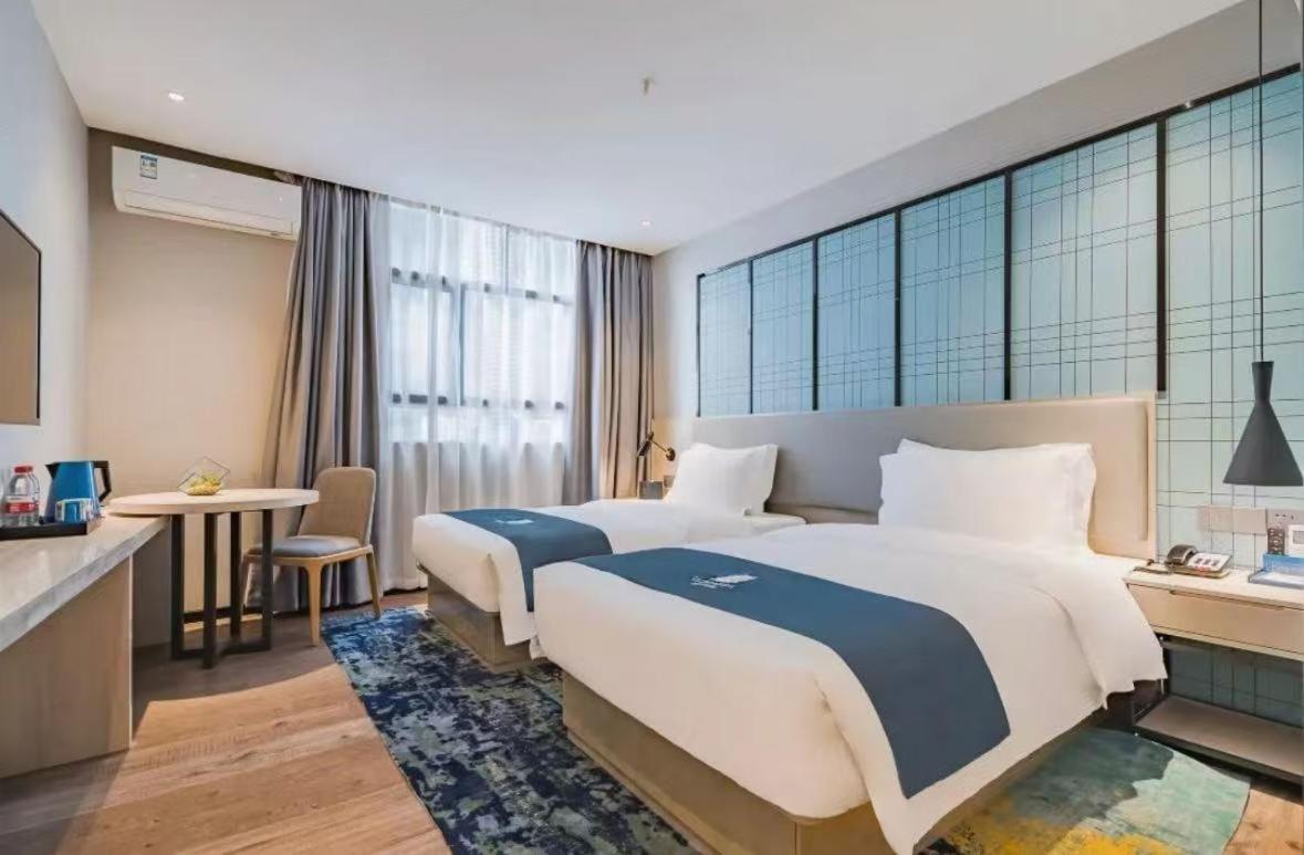 Deluxe Twin Room photo 2