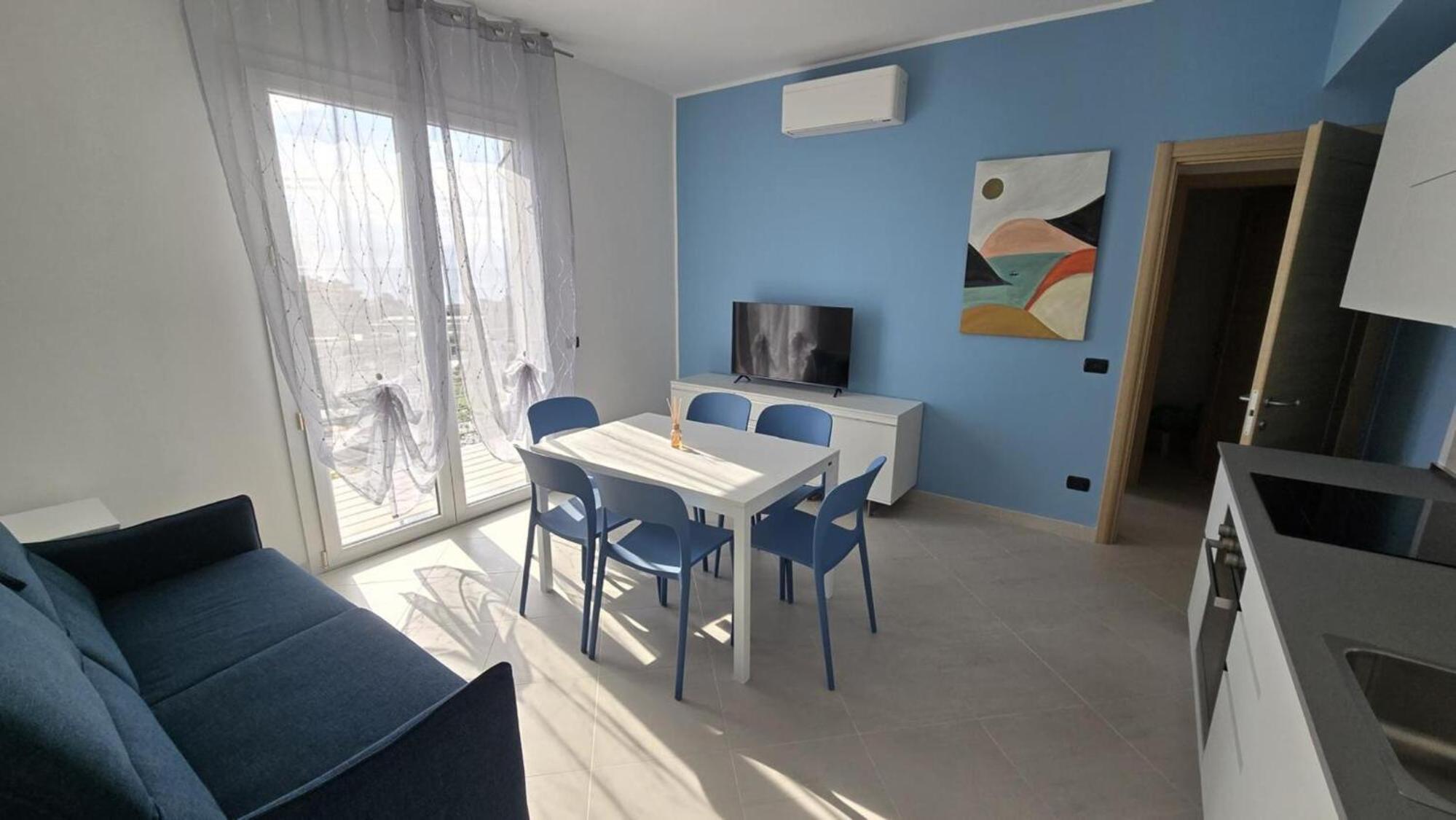 Two-Bedroom Deluxe Apartment with Ocean View